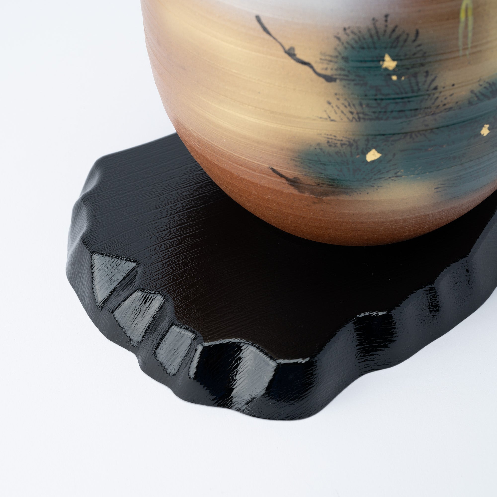 Cranes and Pine Japanese Flower Vase with Stand