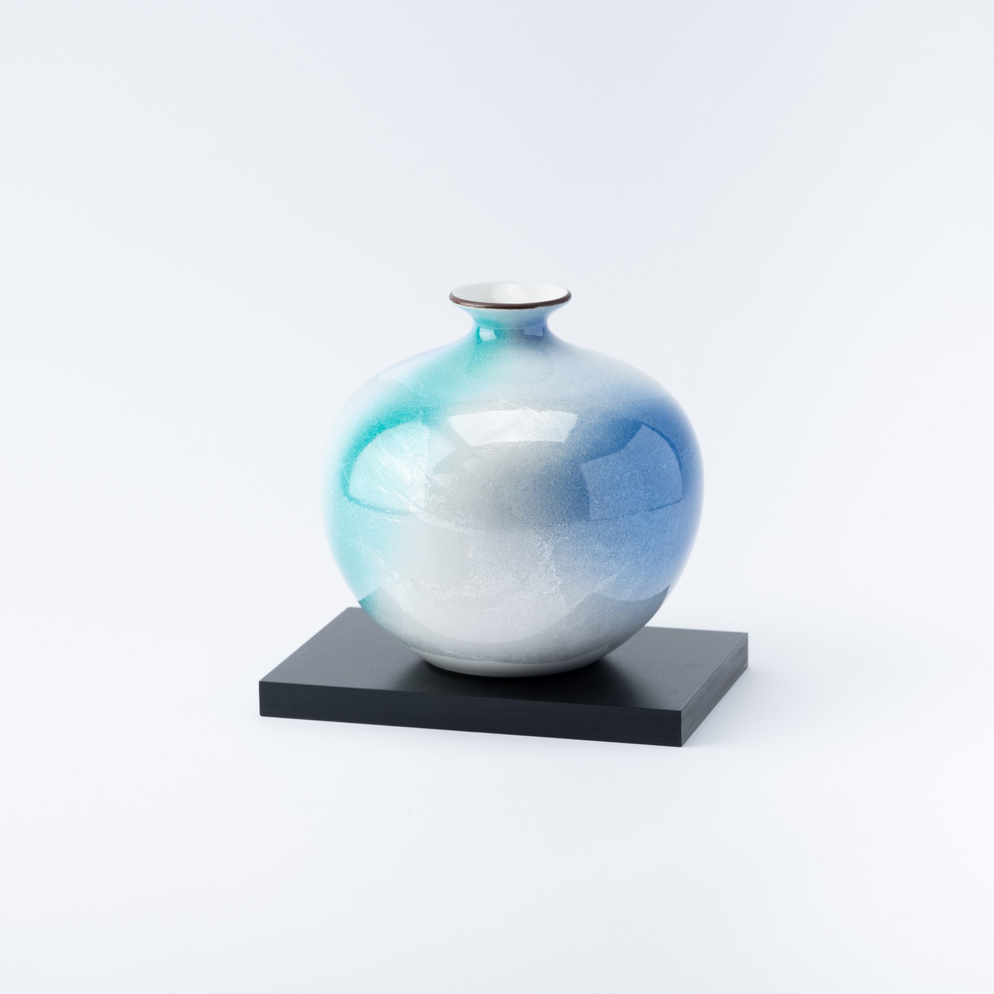 Two-Tone Ginsai Japanese Flower Vase