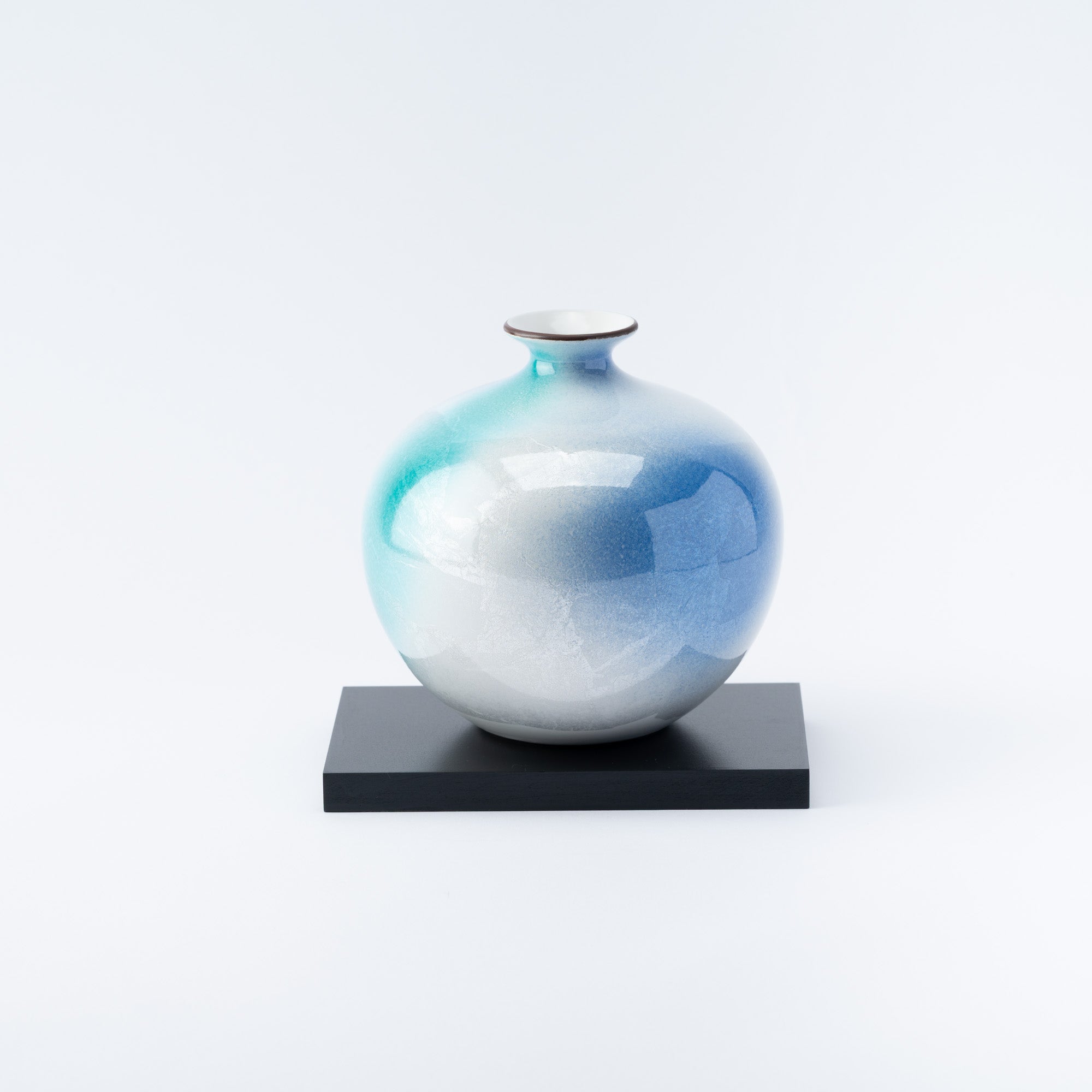 Two-Tone Ginsai Japanese Flower Vase