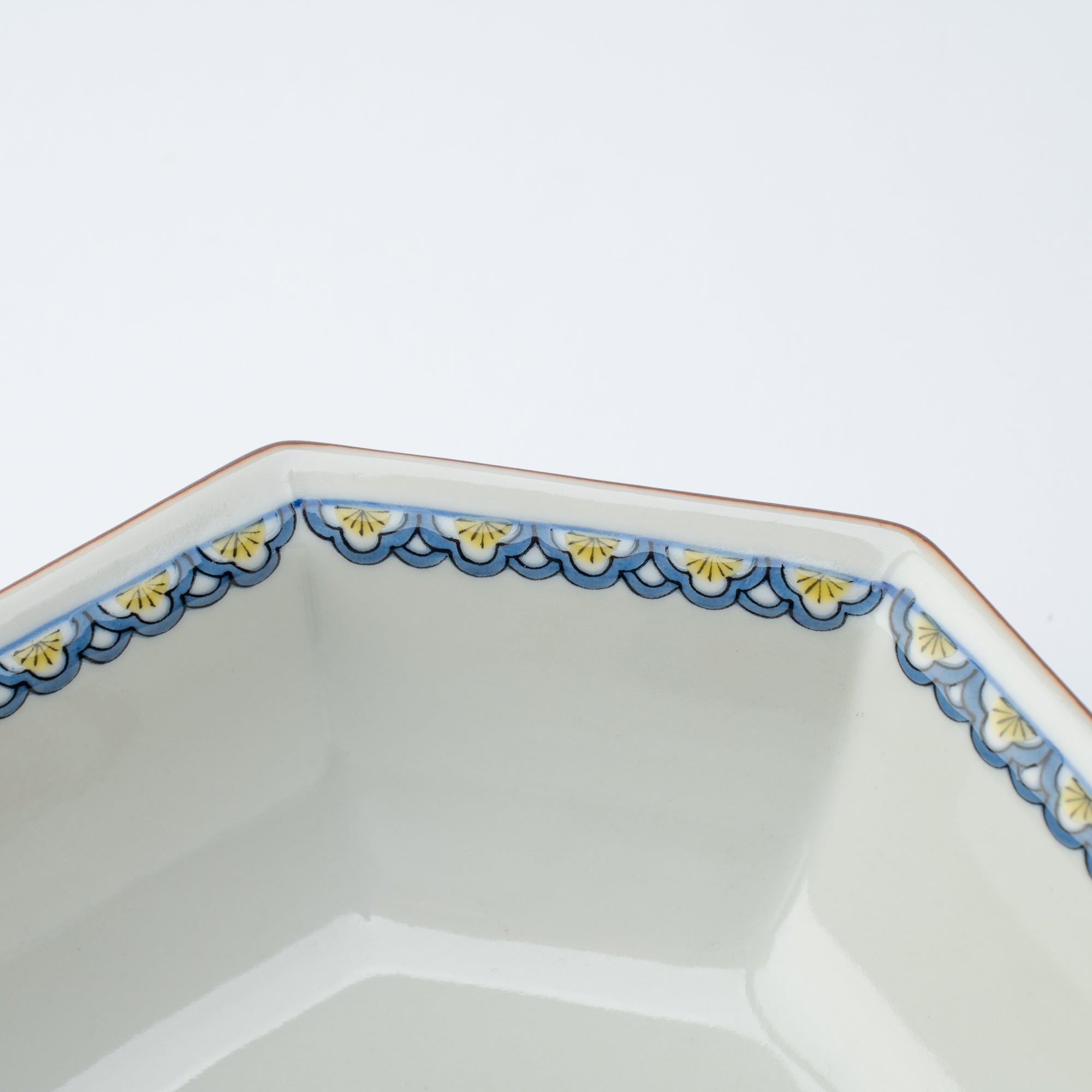 Noble Shikunshi Medium Bowl