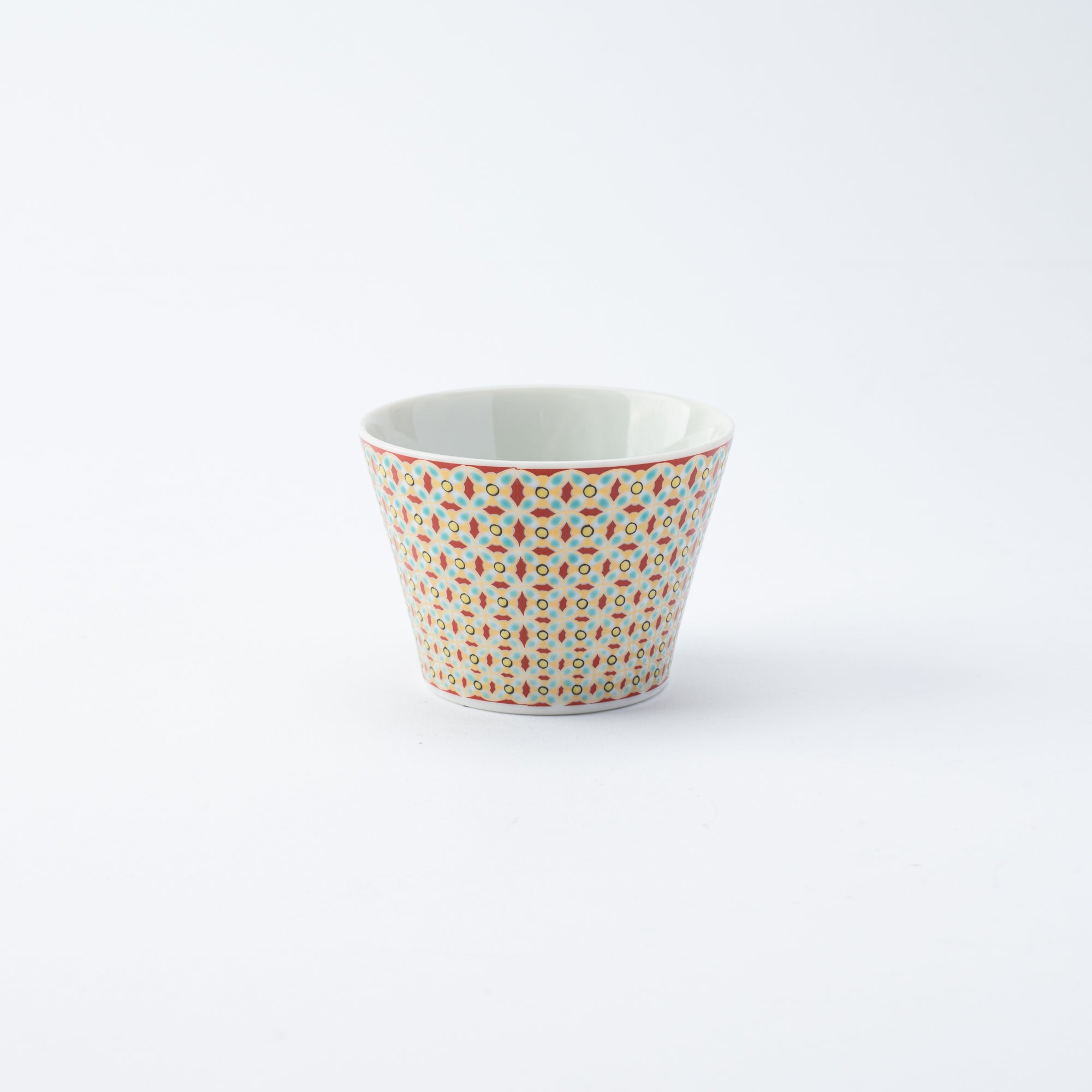 Classic Palette Guinomi Sake Cup - JAPAN KUTANI SHOP