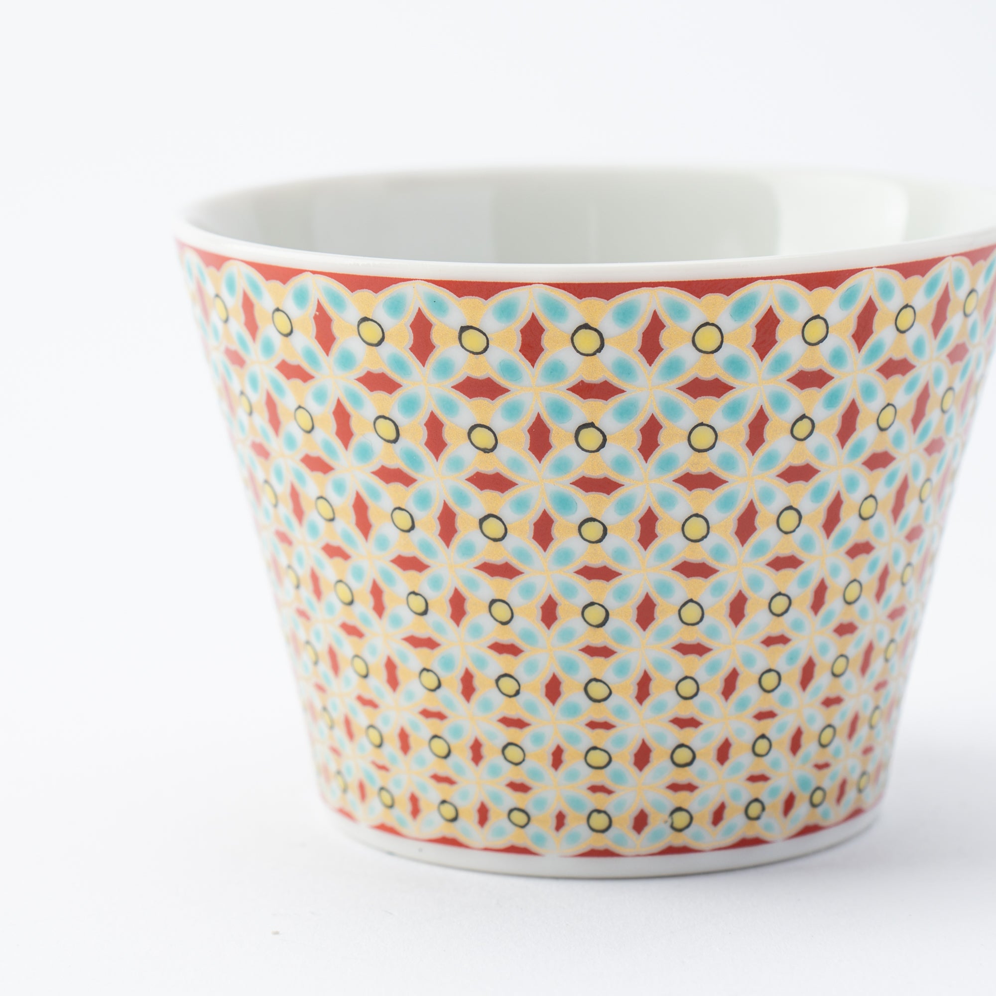 Classic Palette Guinomi Sake Cup - JAPAN KUTANI SHOP