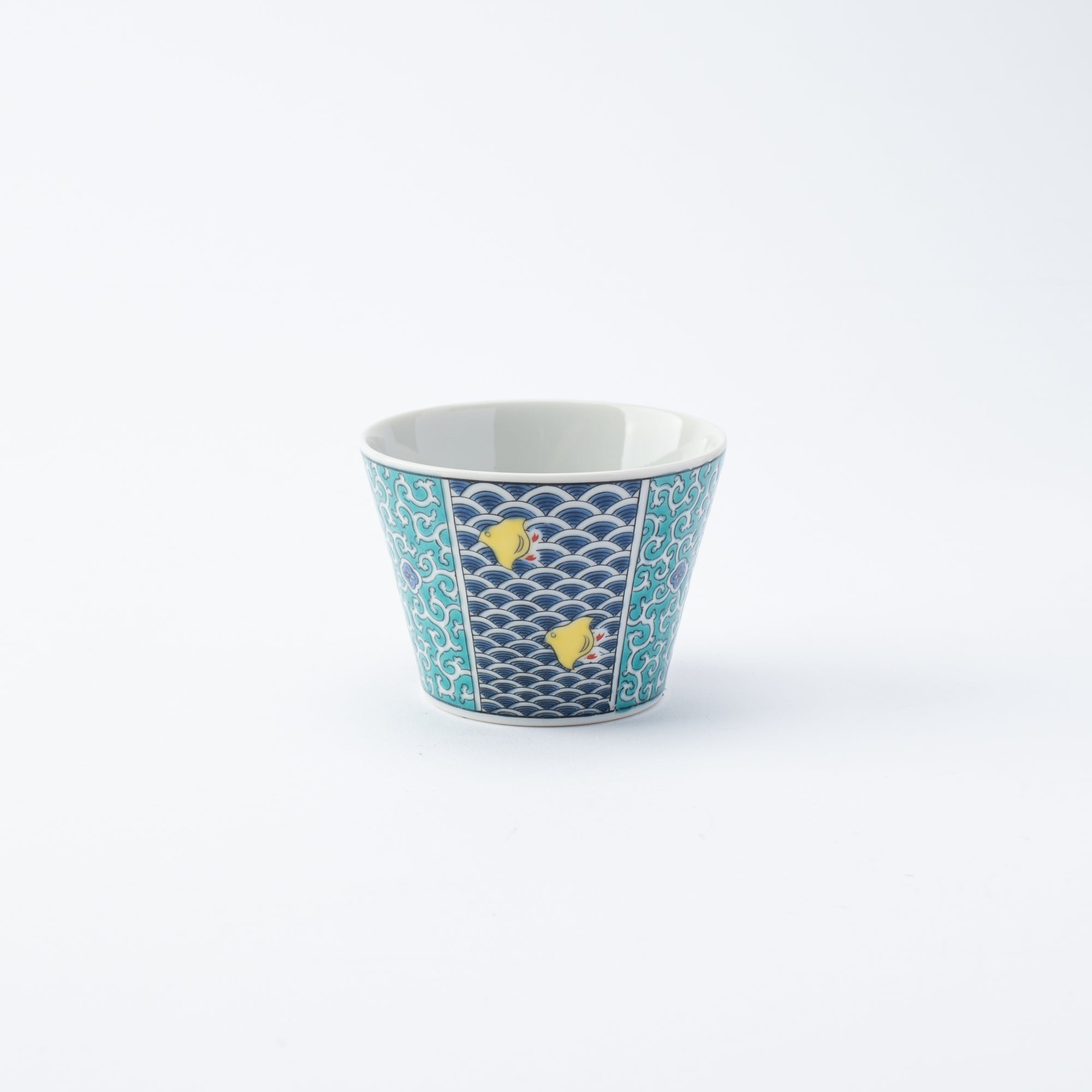 Classic Palette Guinomi Sake Cup - JAPAN KUTANI SHOP