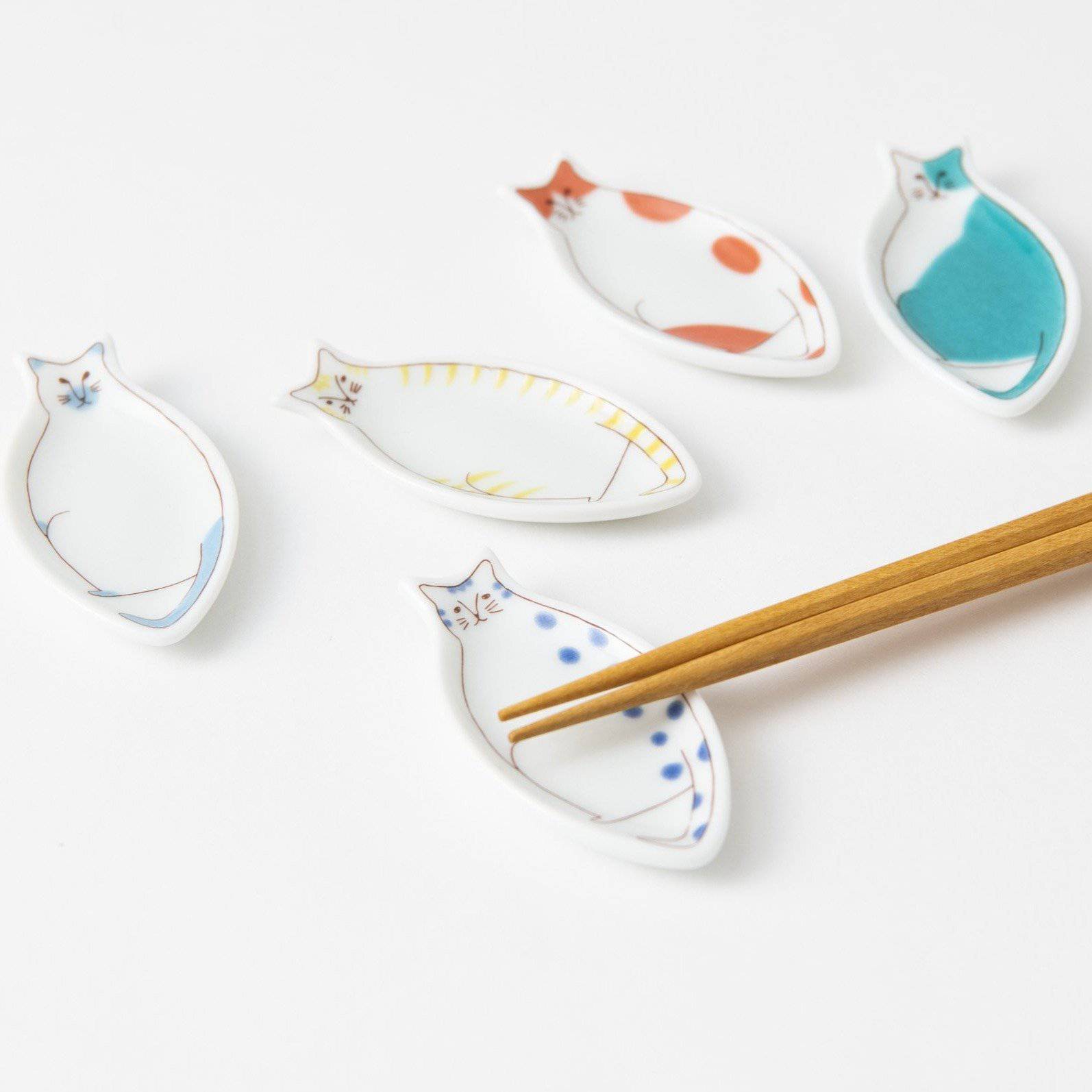 Harekutani Cat Chopstick Rest Set - MUSUBI KILN - Handmade Japanese Tableware and Japanese Dinnerware