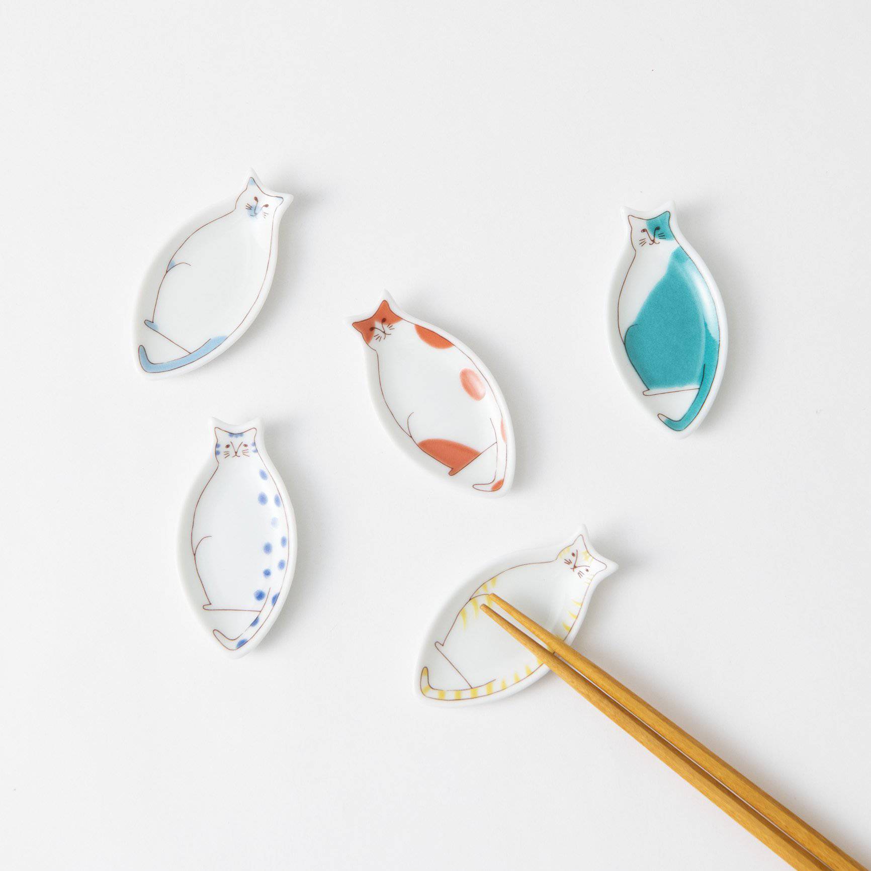 Harekutani Cat Chopstick Rest Set - MUSUBI KILN - Handmade Japanese Tableware and Japanese Dinnerware