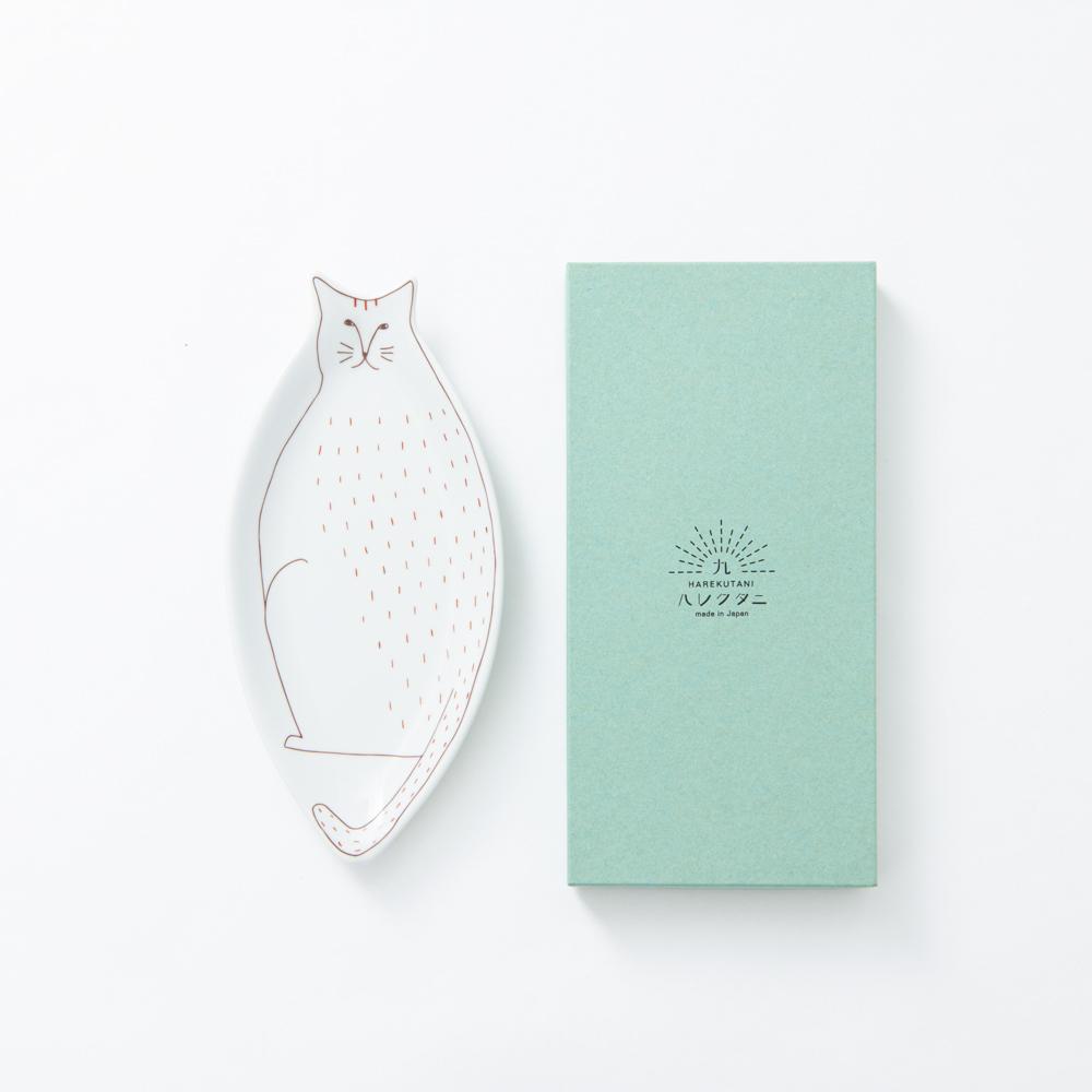 Harekutani Cat Plate - MUSUBI KILN - Handmade Japanese Tableware and Japanese Dinnerware