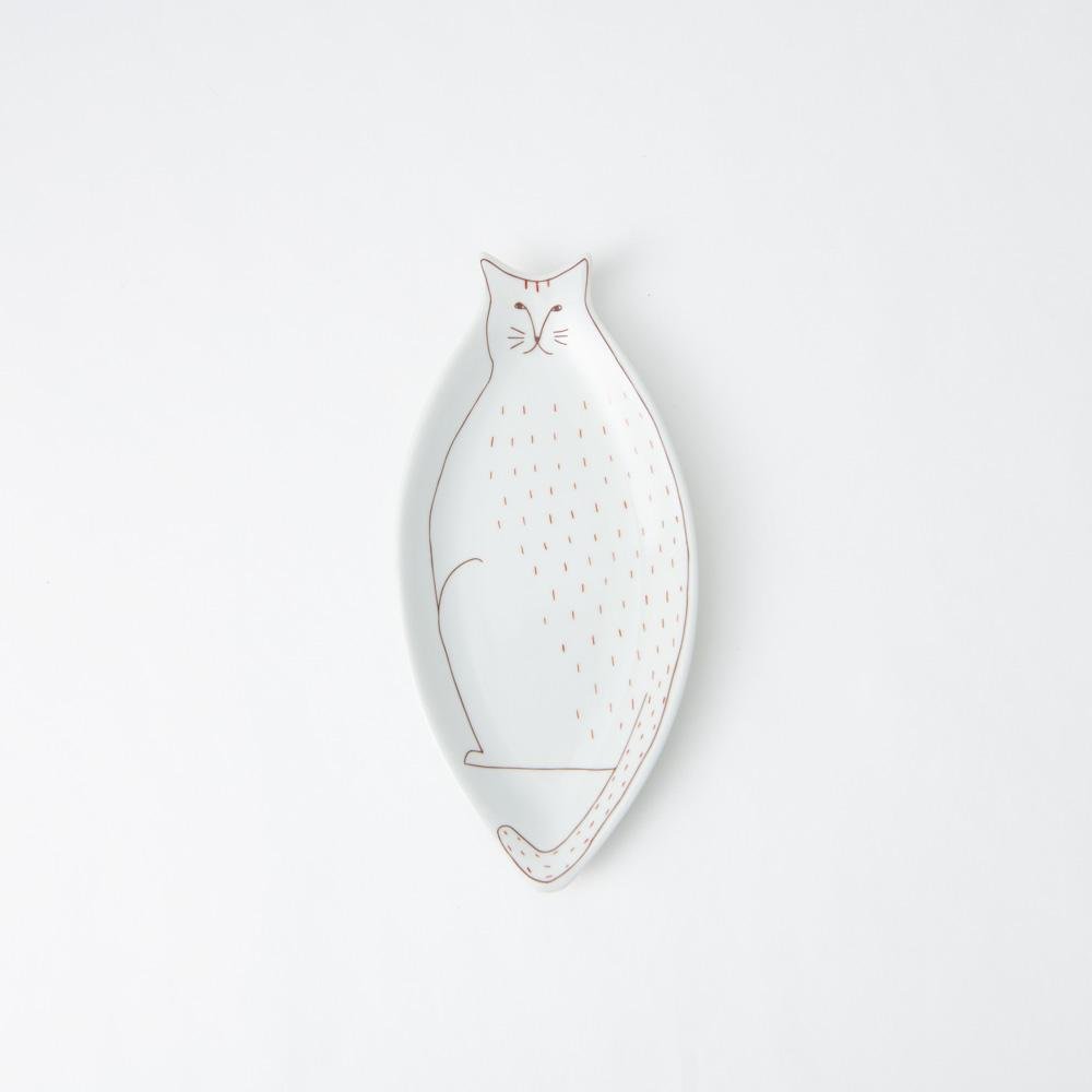 Harekutani Cat Plate - MUSUBI KILN - Handmade Japanese Tableware and Japanese Dinnerware