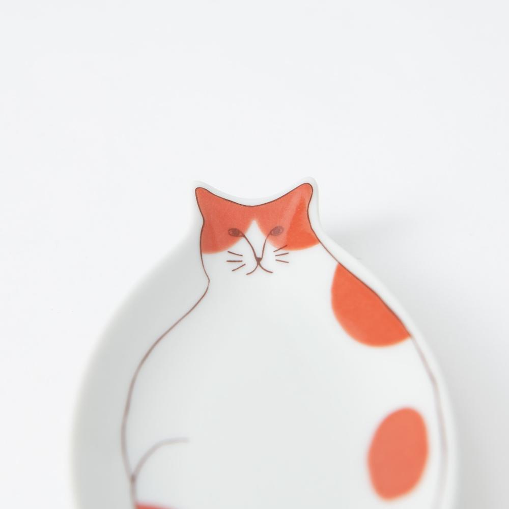 Harekutani Cat Sauce Plate - MUSUBI KILN - Handmade Japanese Tableware and Japanese Dinnerware