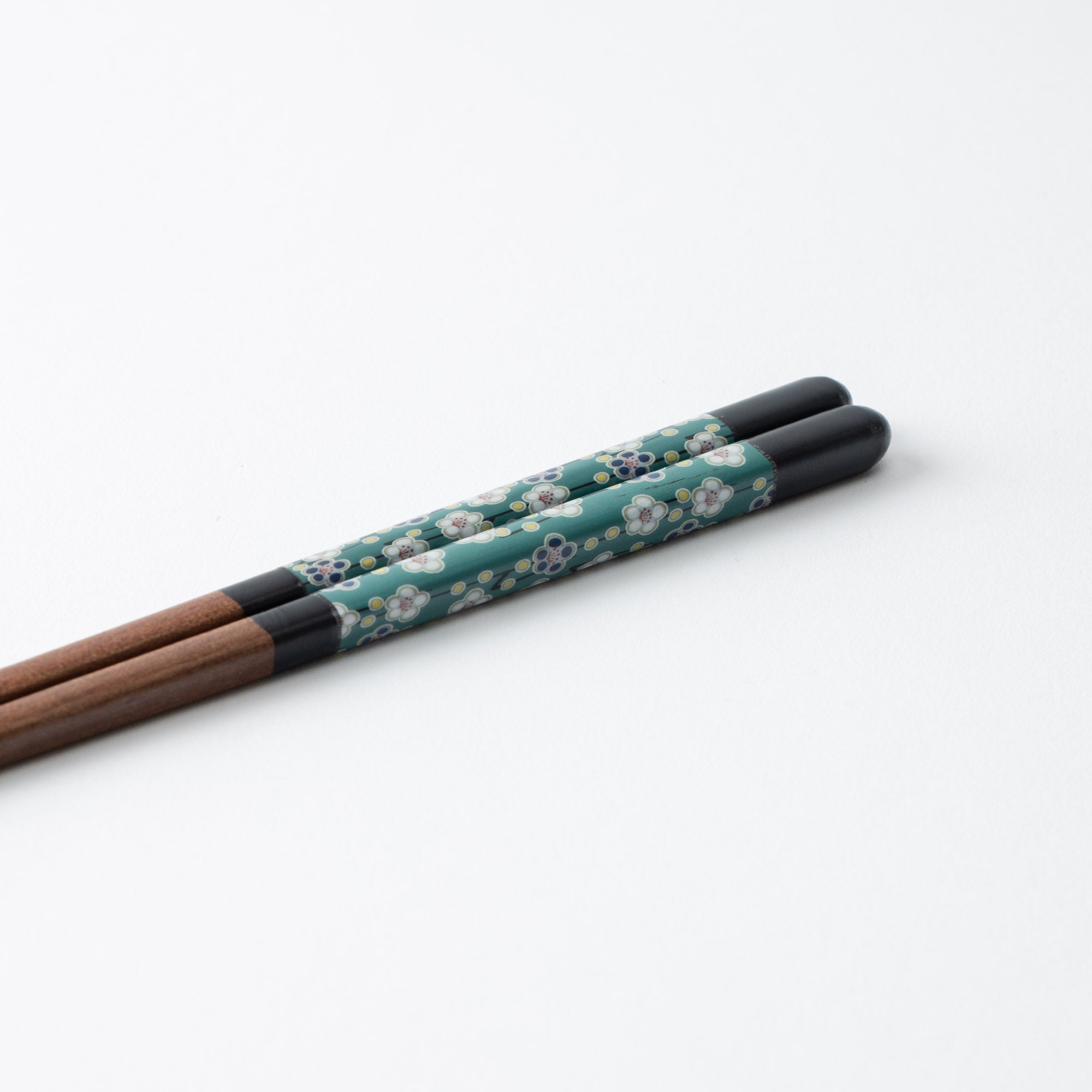 Seikou Kiln Black Kutani Color Reusable Chopsticks 23cm/9in - JAPAN KUTANI SHOP - Japanese Pottery