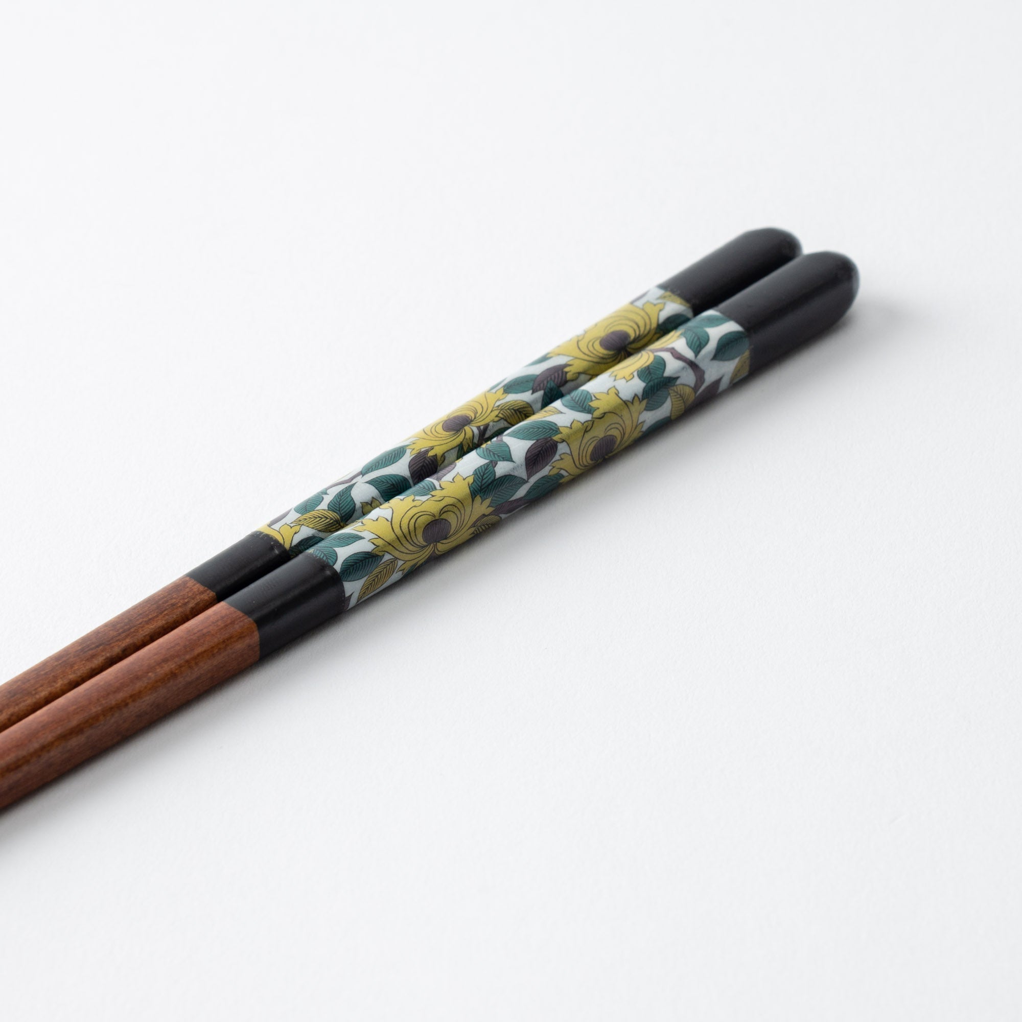 Seikou Kiln Black Kutani Color Reusable Chopsticks 23cm/9in - JAPAN KUTANI SHOP - Japanese Pottery