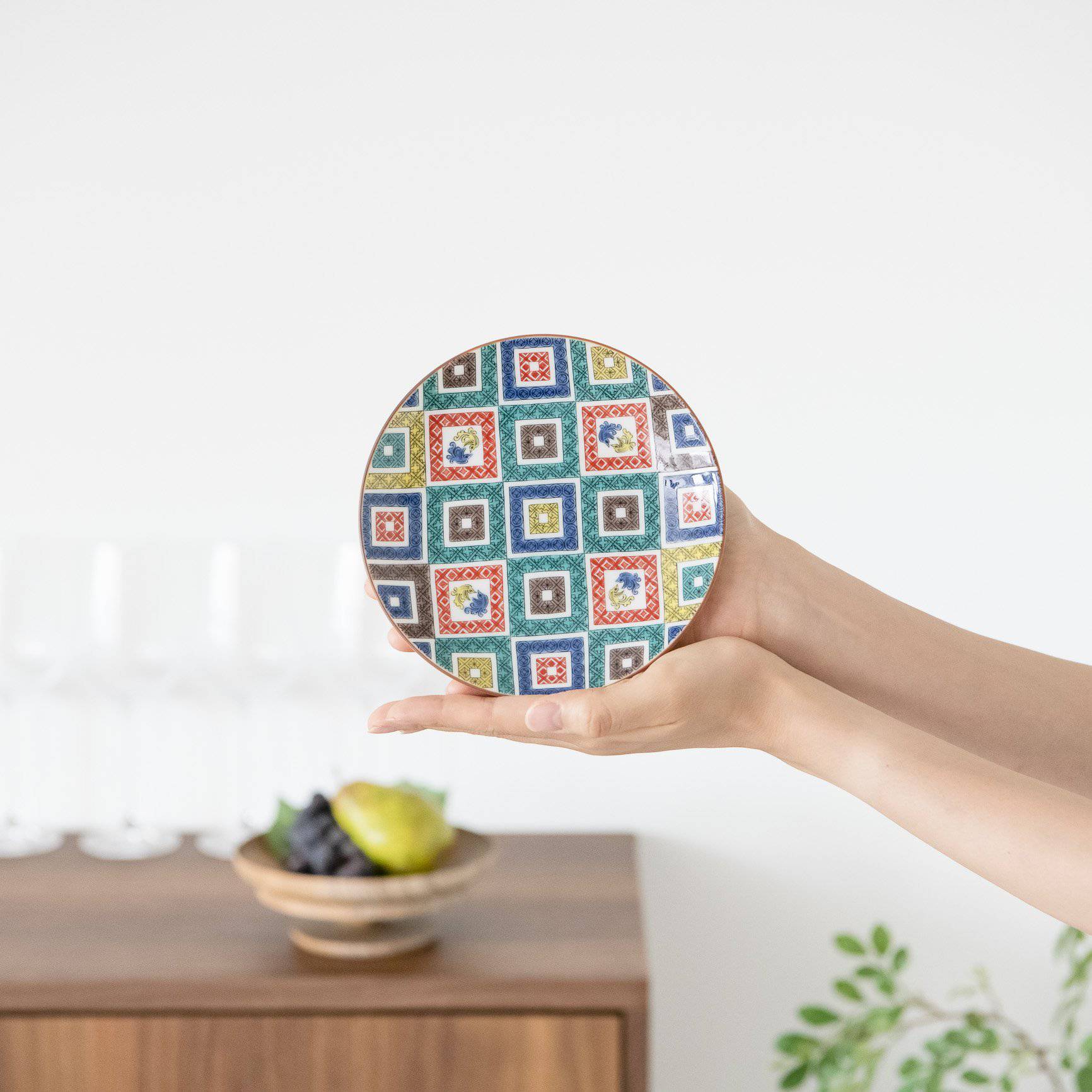 Seikou Kiln Color Tiles Kutani Round Plate - MUSUBI KILN - Handmade Japanese Tableware and Japanese Dinnerware