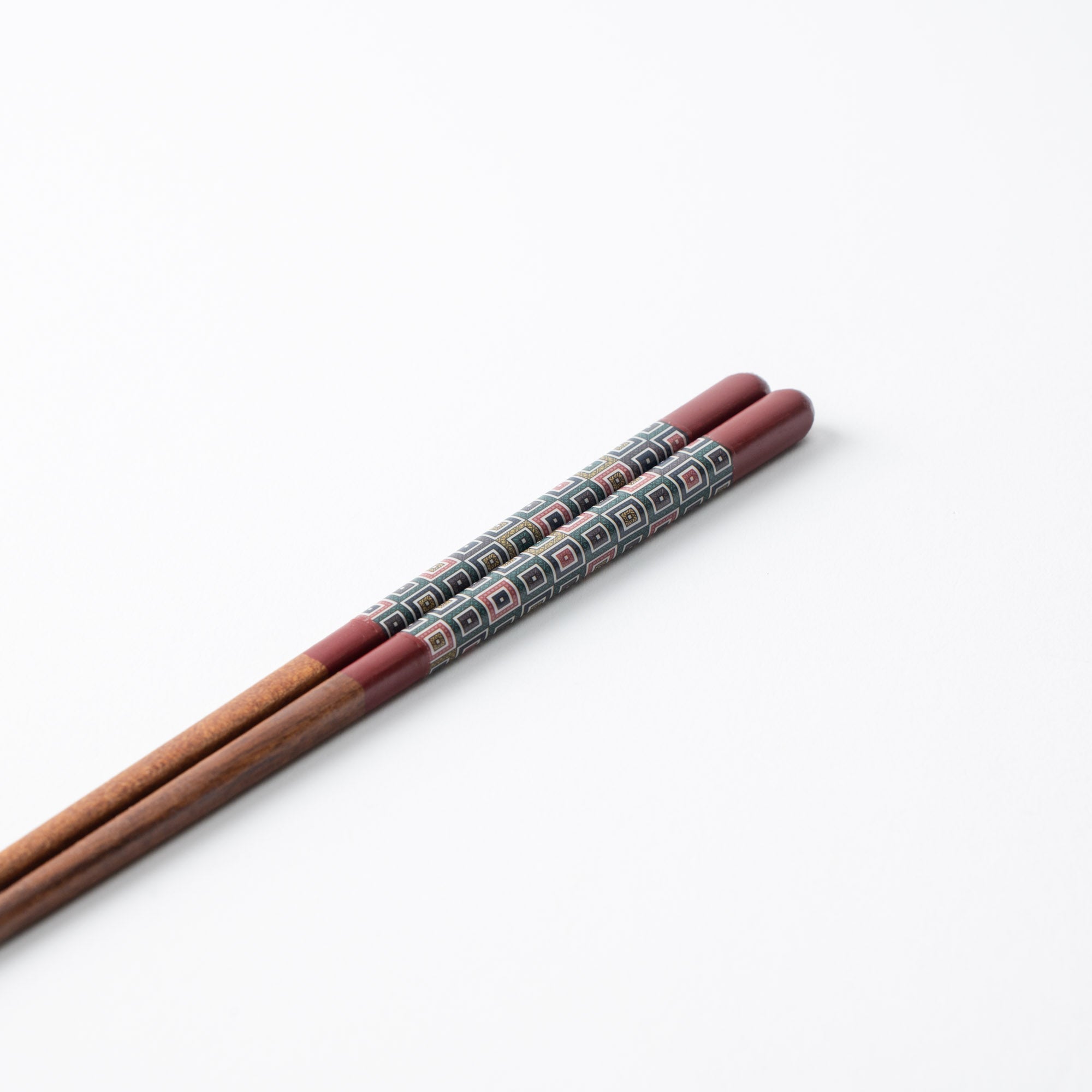 Seikou Kiln Red Kutani Color Reusable Chopsticks 21cm/8.2in - JAPAN KUTANI SHOP - Japanese Pottery