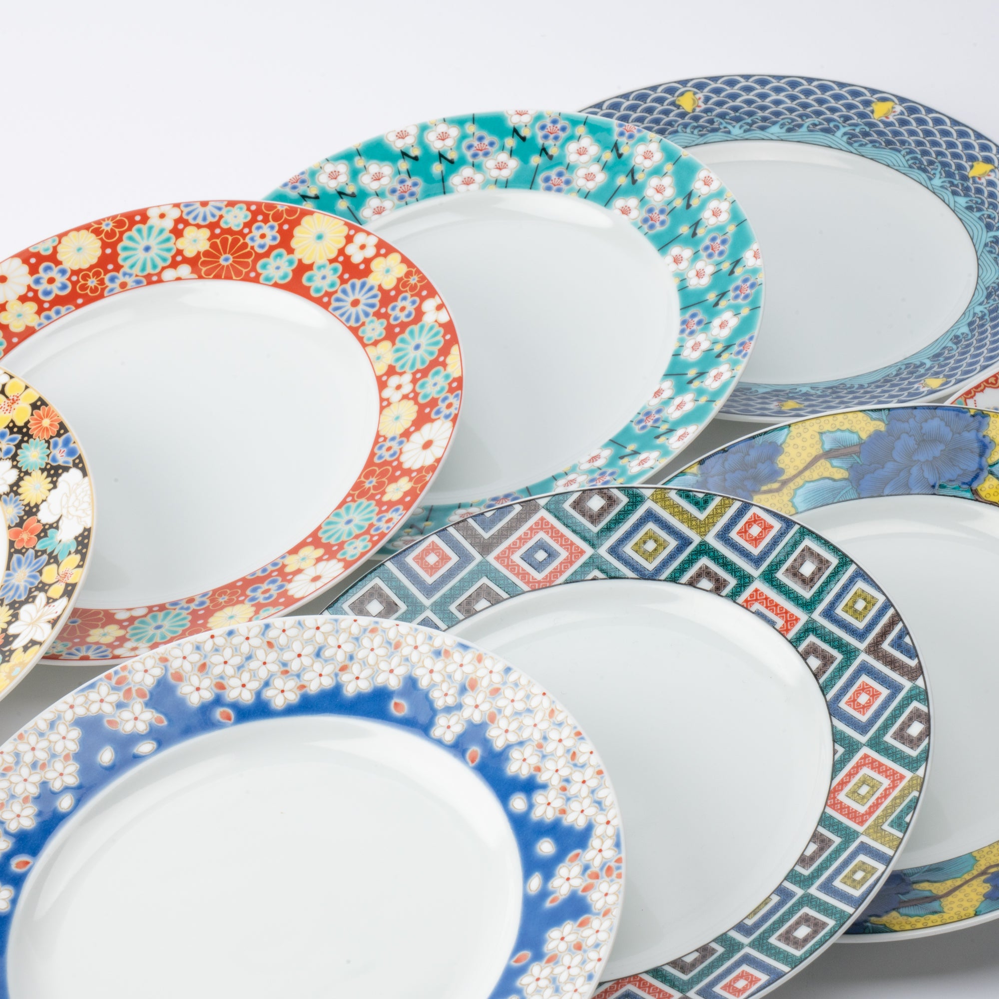 Modern Kutani Dinner Plate