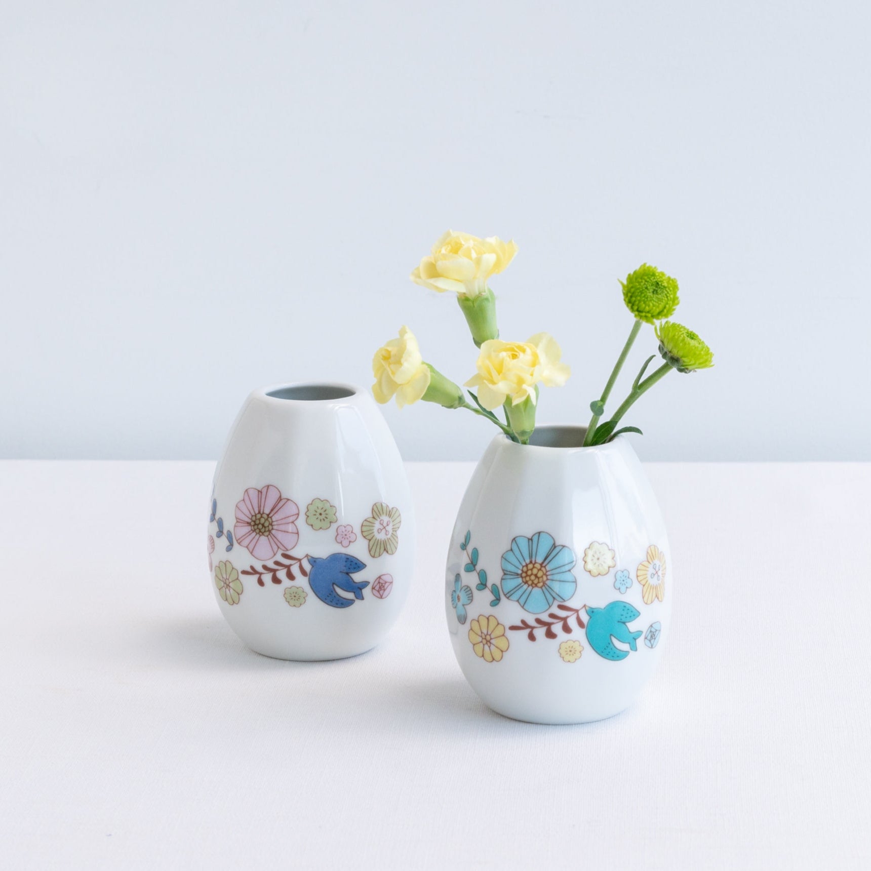 Bird and Blooms Single Flower Vase