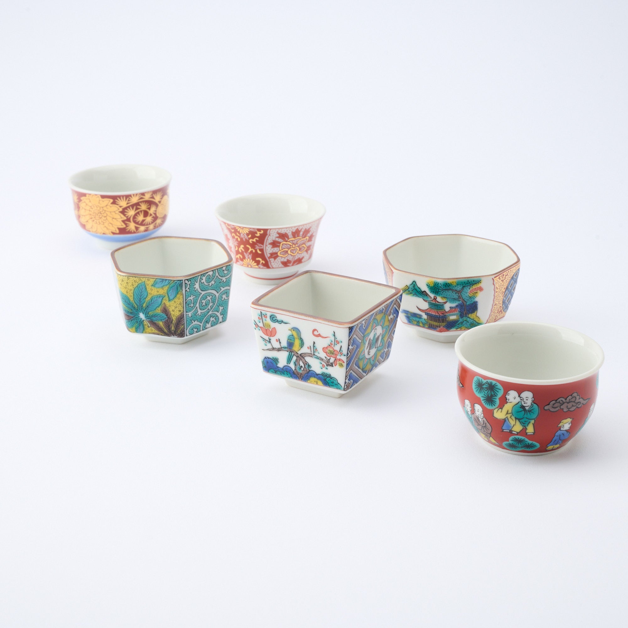 Jidai Kutani Ochoko Sake Cup Set