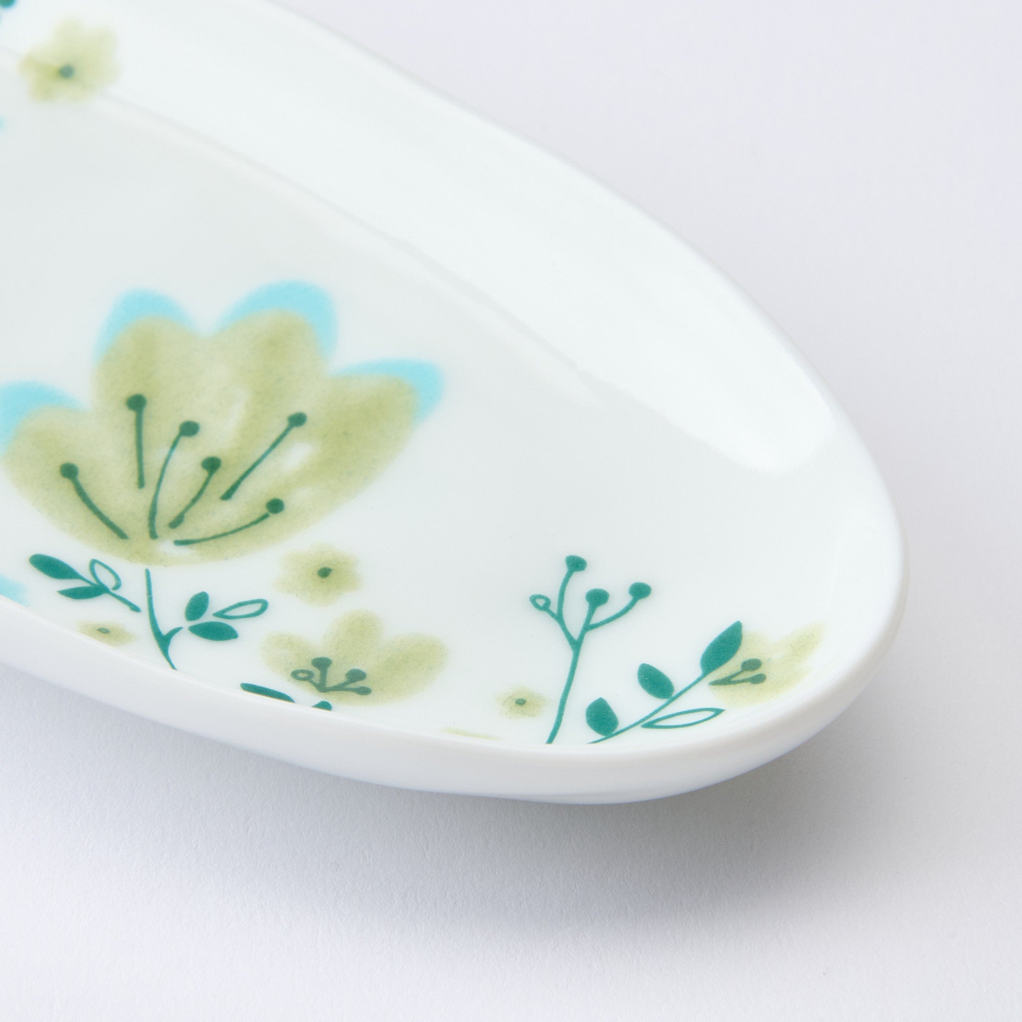 Spring Flowers Oval Side Plate