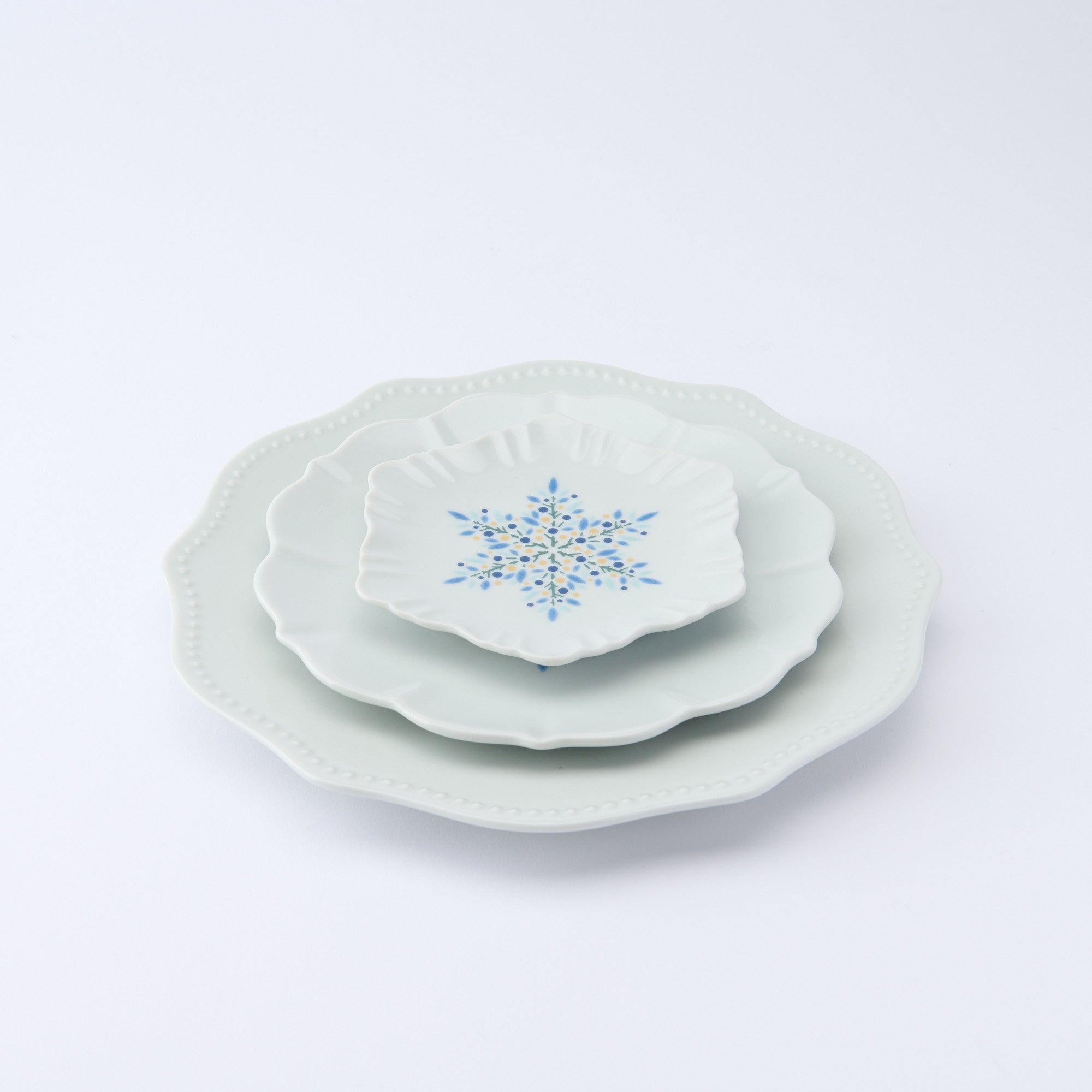 Blue Snow Crystal Plate Set