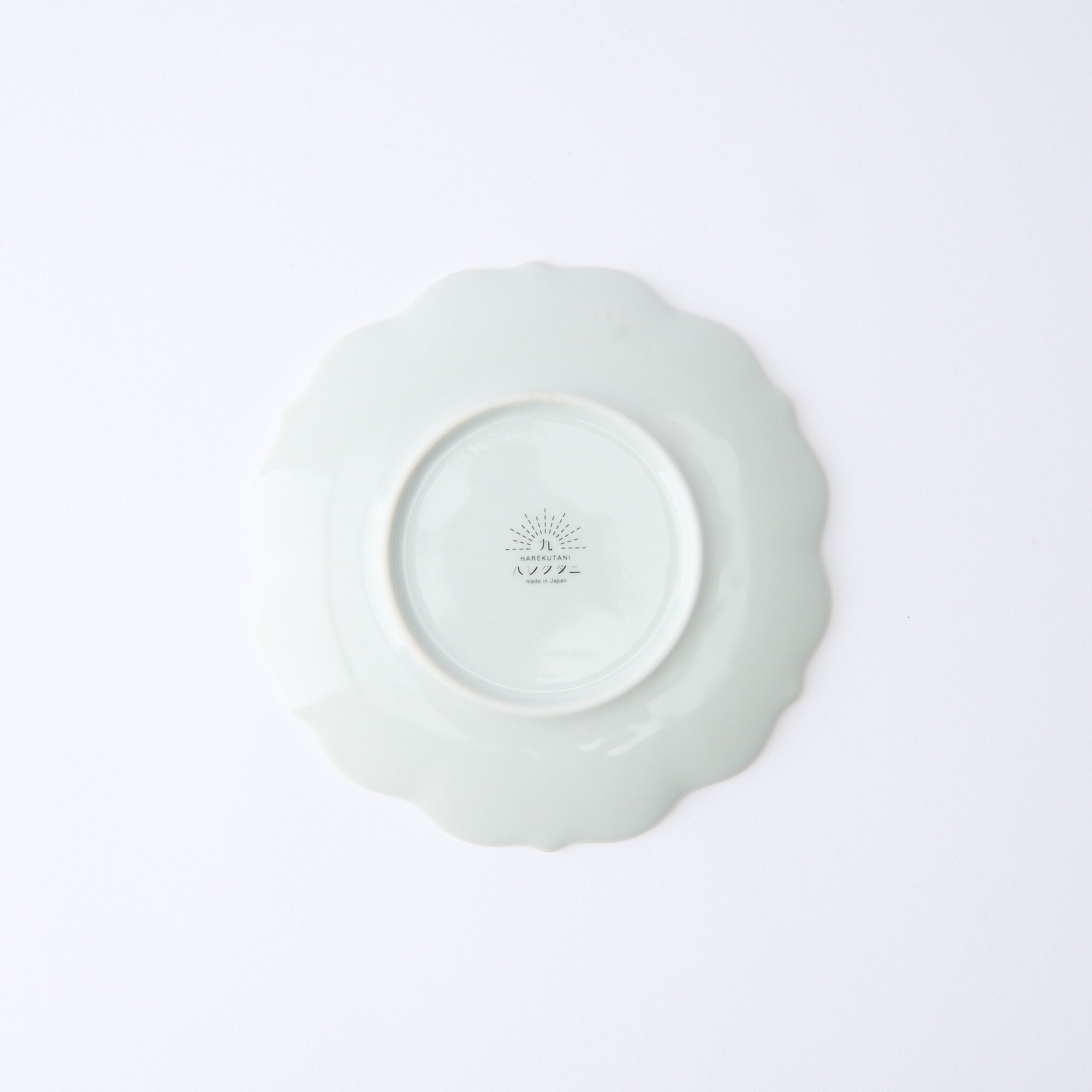 White Snow Crystal Plate Set