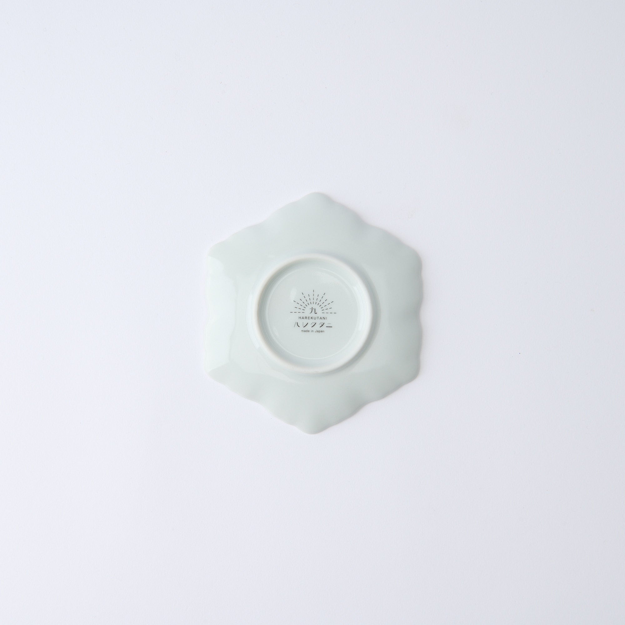 White Snow Crystal Plate Set