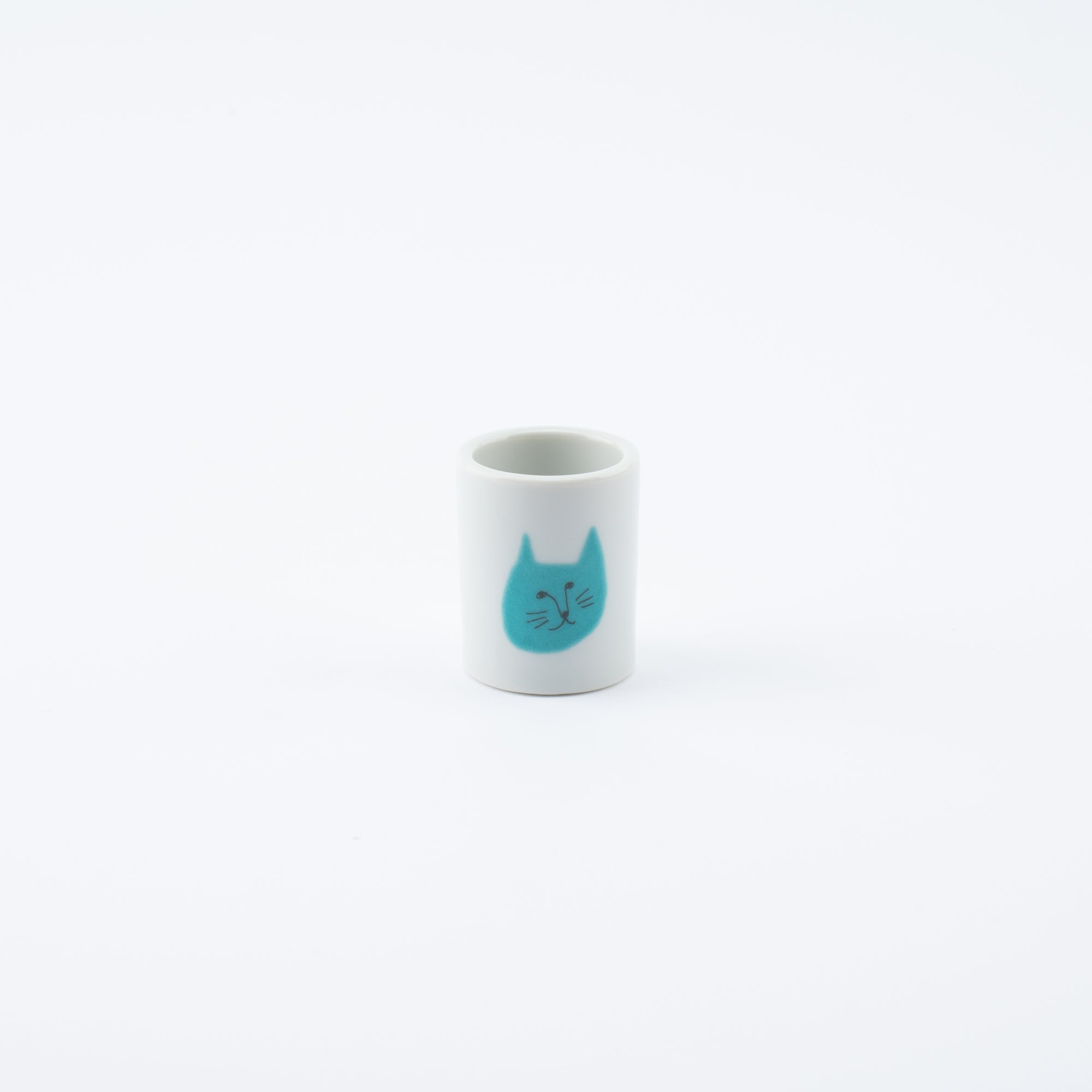 Tiny Cat Toothbrush Stand