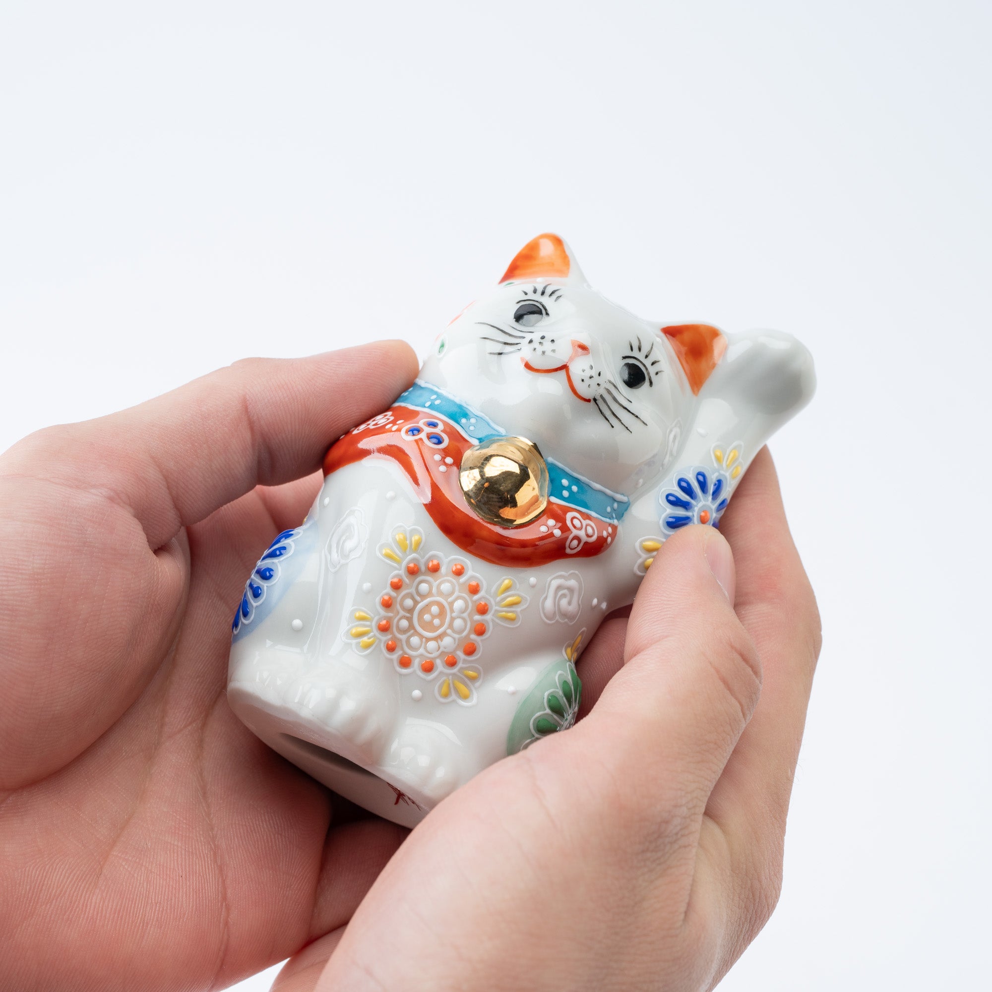 3.3号招き猫 白盛花 - JAPAN KUTANI SHOP