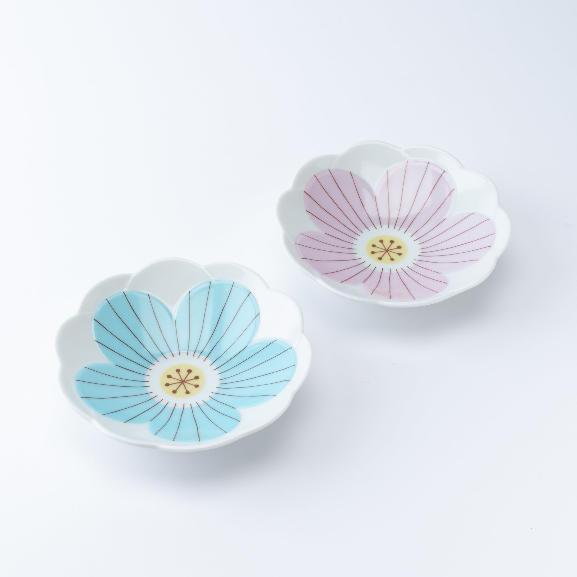 Blooming Flower Medium Bowl