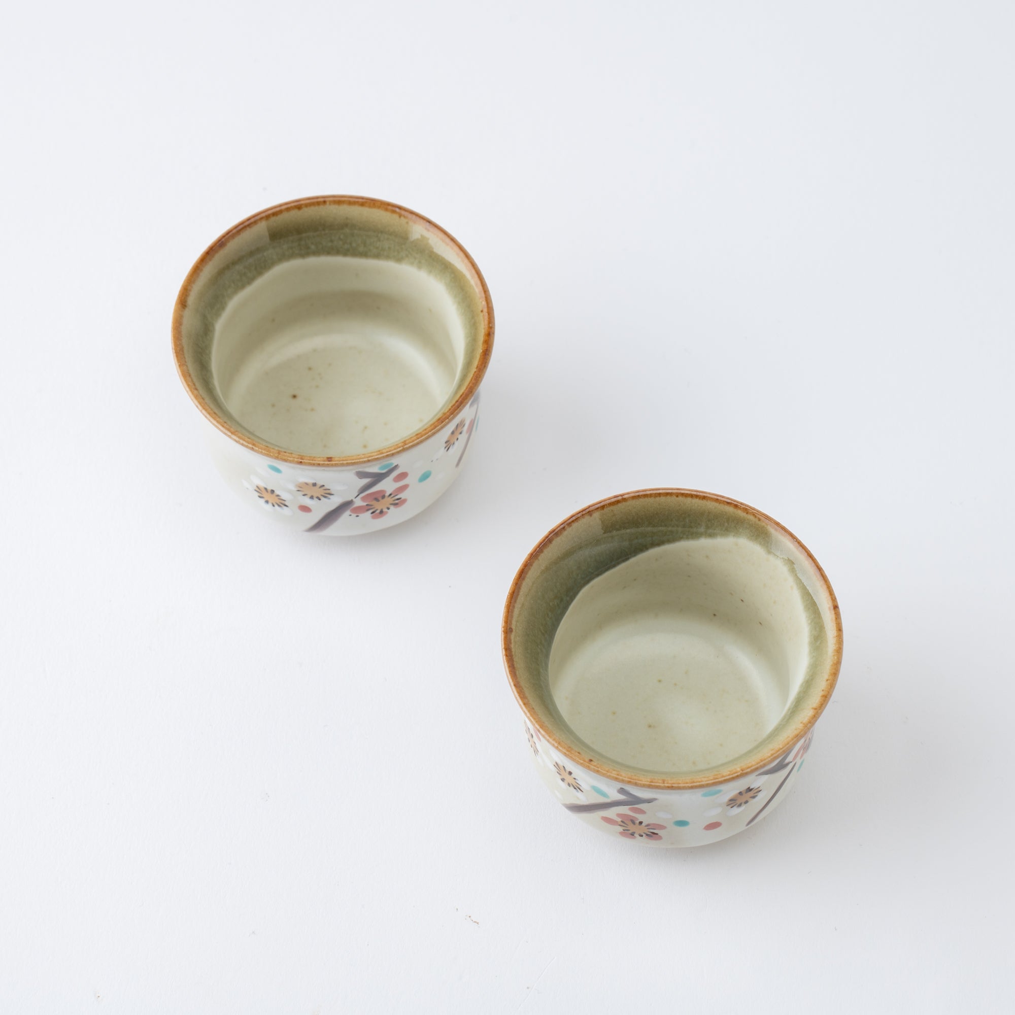 Red and White Plum Blossom Sake Set