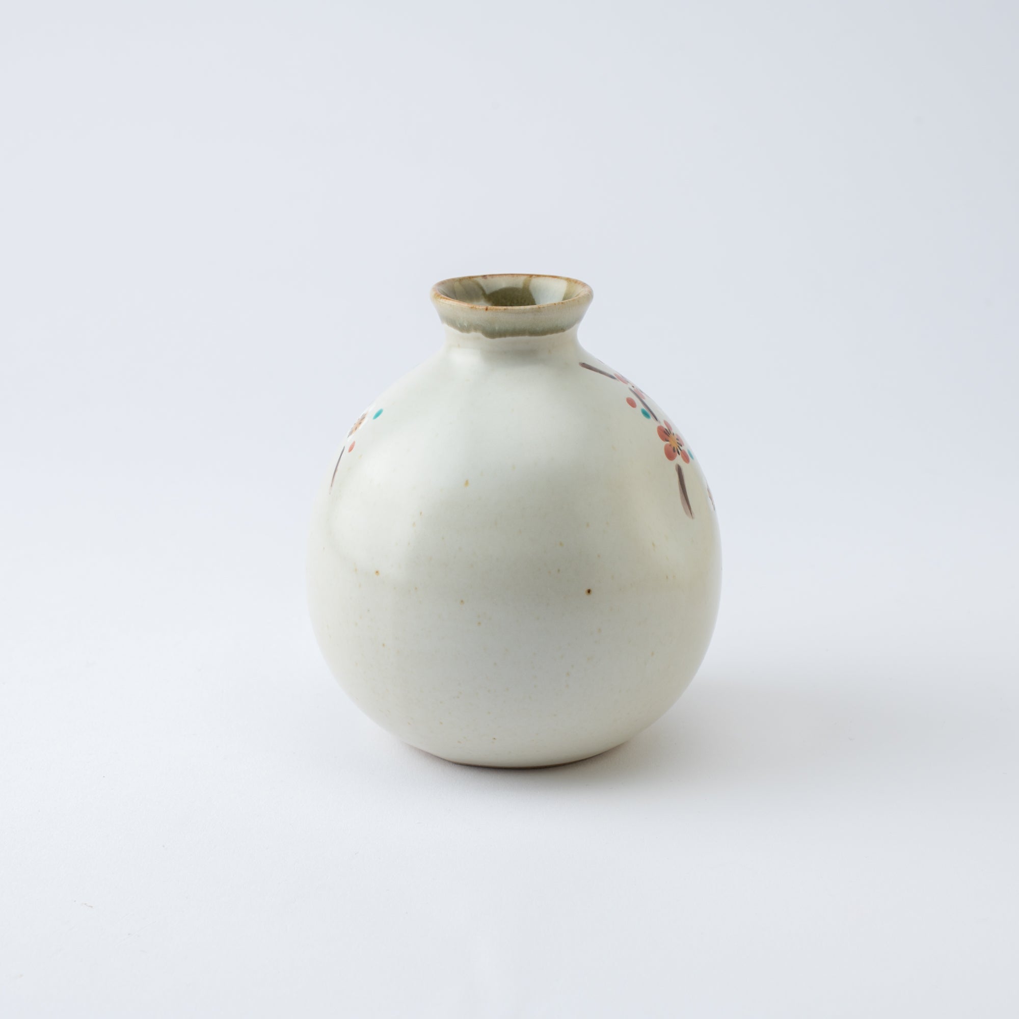 Red and White Plum Blossom Sake Set