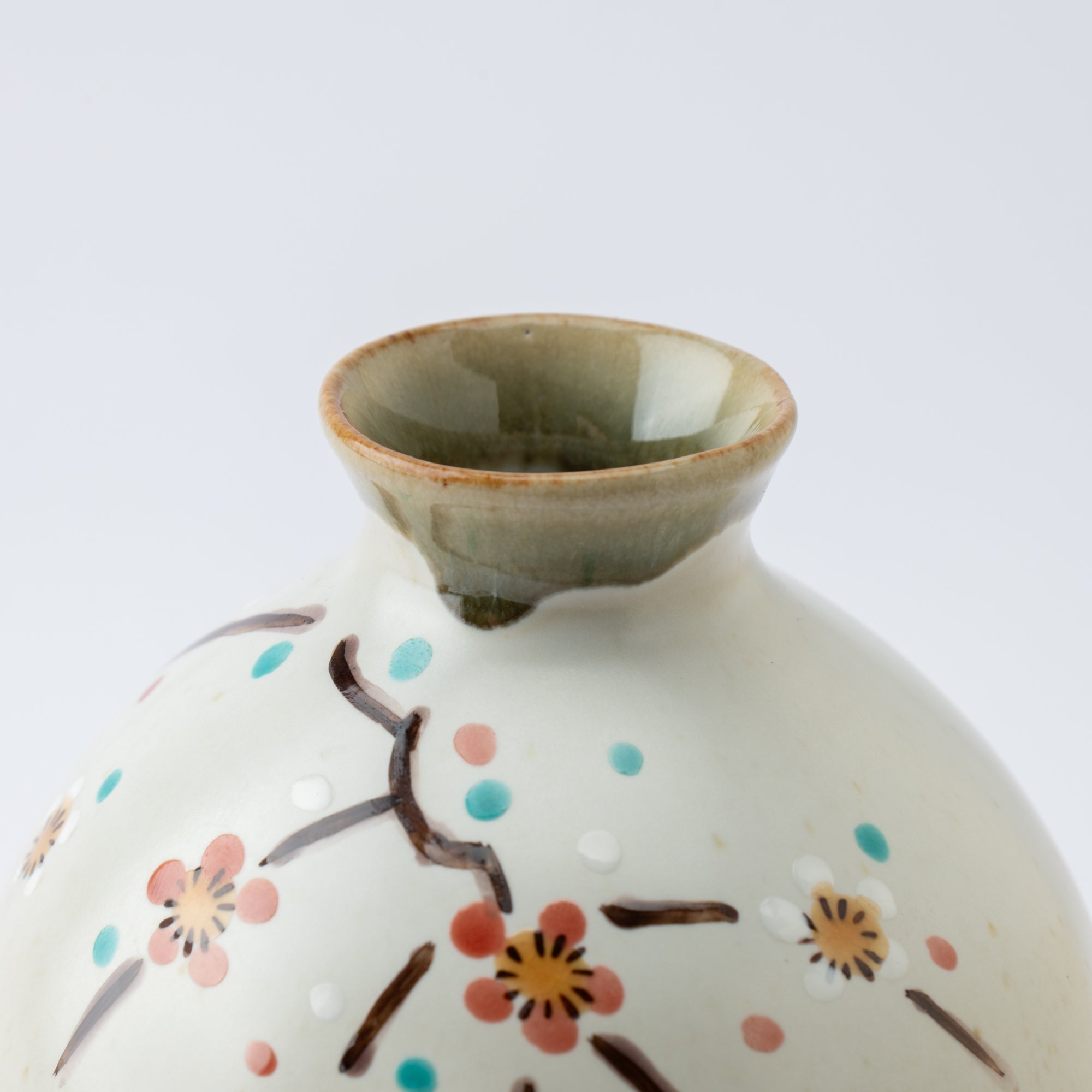 Red and White Plum Blossom Sake Set