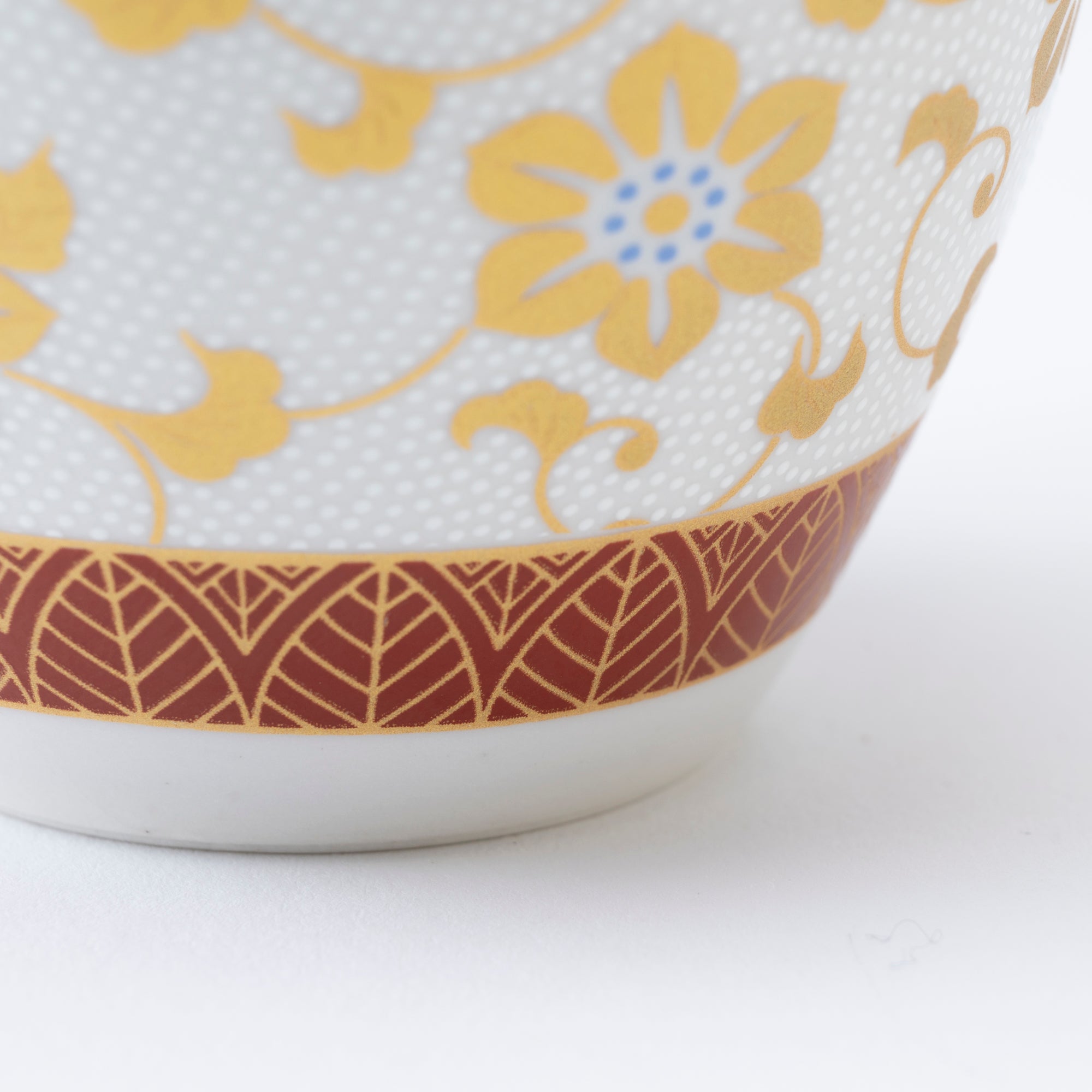 Clematis Chibu Cup & Saucer - JAPAN KUTANI SHOP