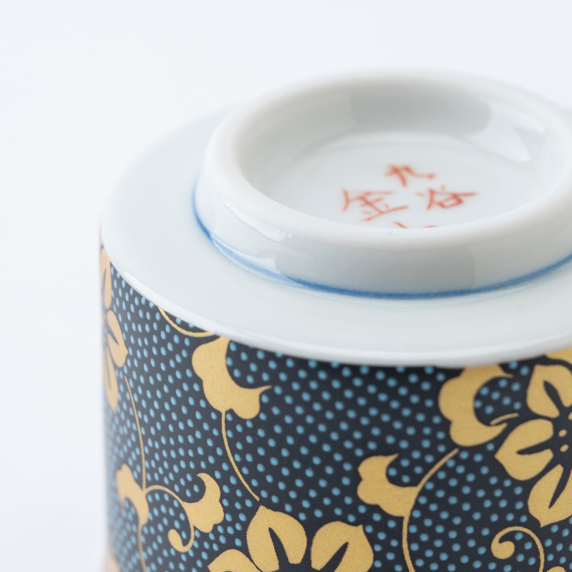 Gold Clematis Chibu Sake Cup Pair - JAPAN KUTANI SHOP