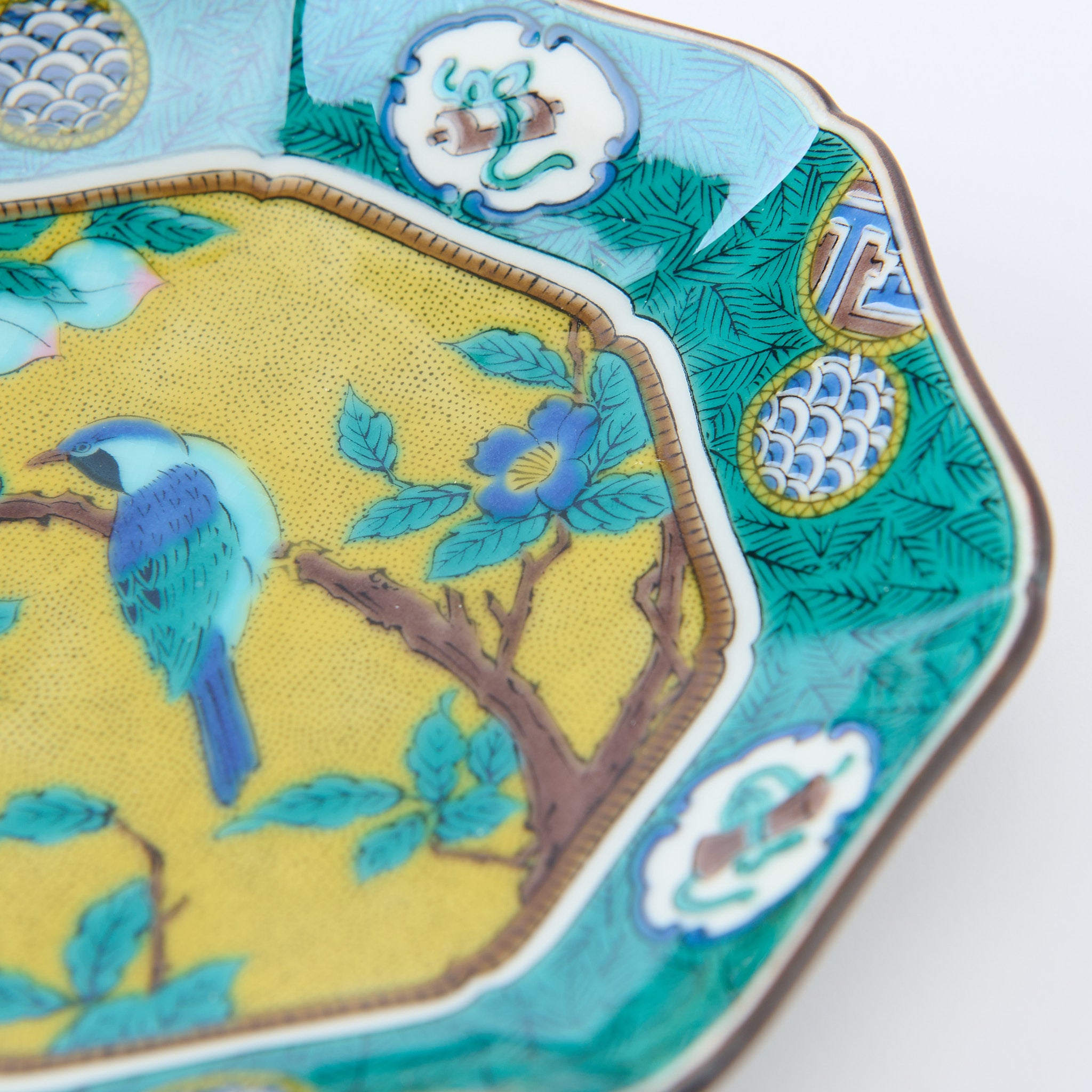 Yoshidaya Peach Blossom and Bird Side Plate Set　 - JAPAN KUTANI SHOP