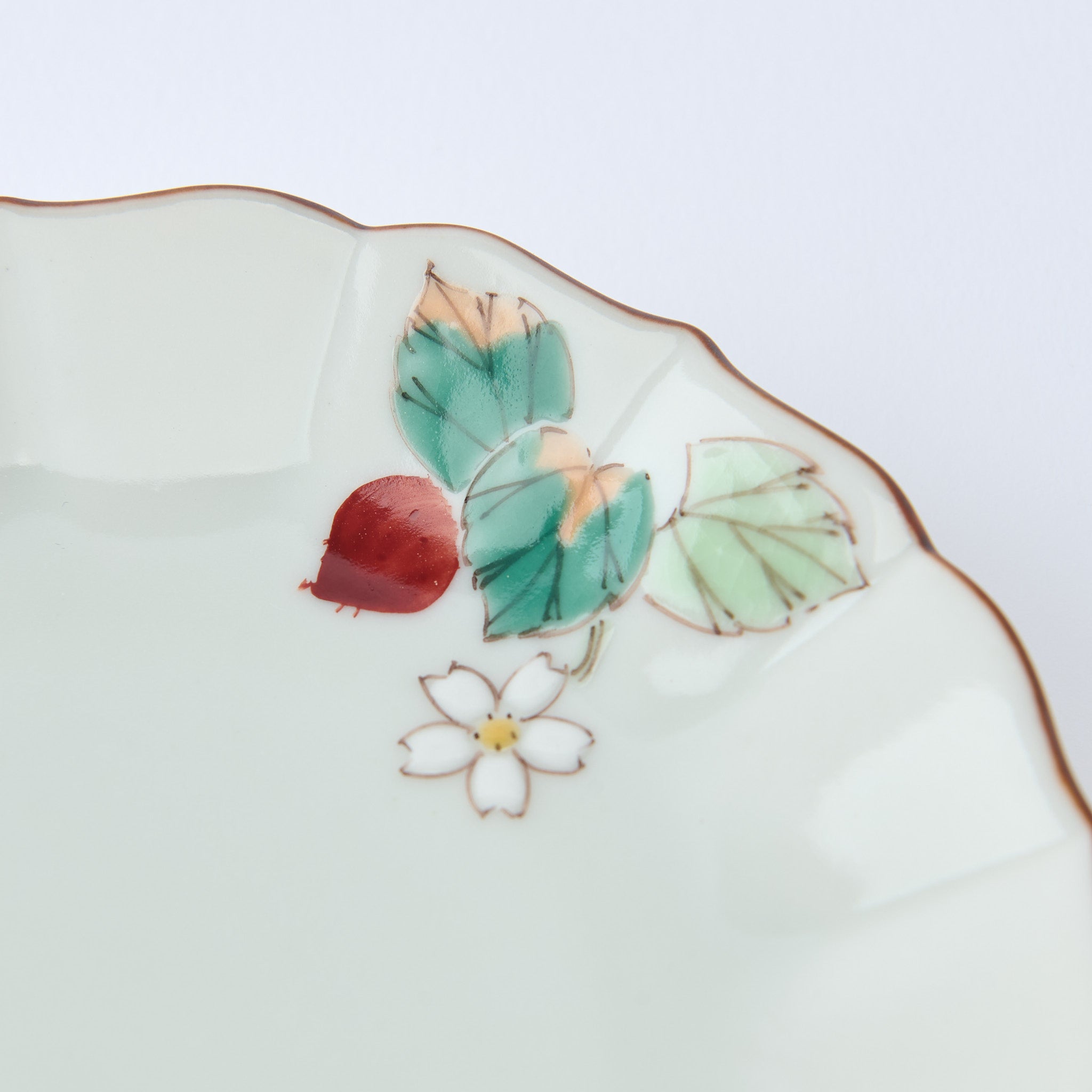 Strawberry Blossoms Side Plate Set - JAPAN KUTANI SHOP