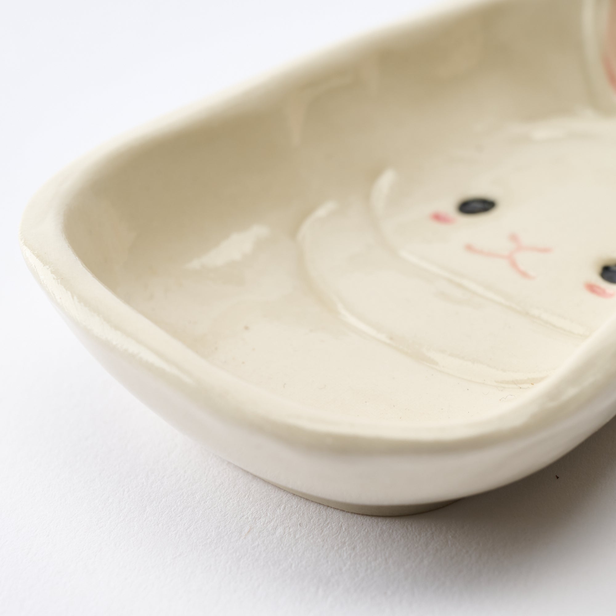 Rabbit Silhouette Sauce Plate - JAPAN KUTANI SHOP