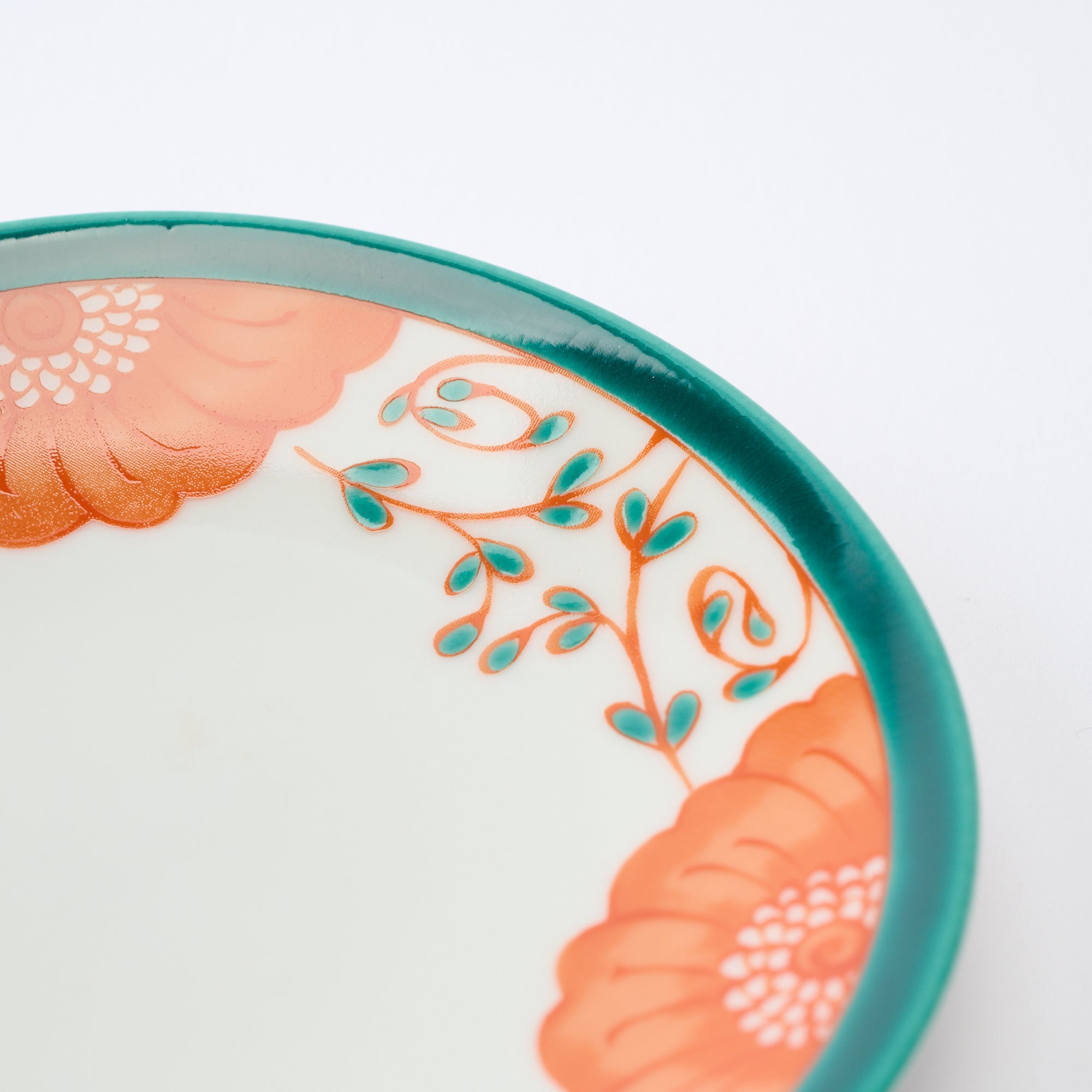 Flower Garland Sauce Plate - JAPAN KUTANI SHOP