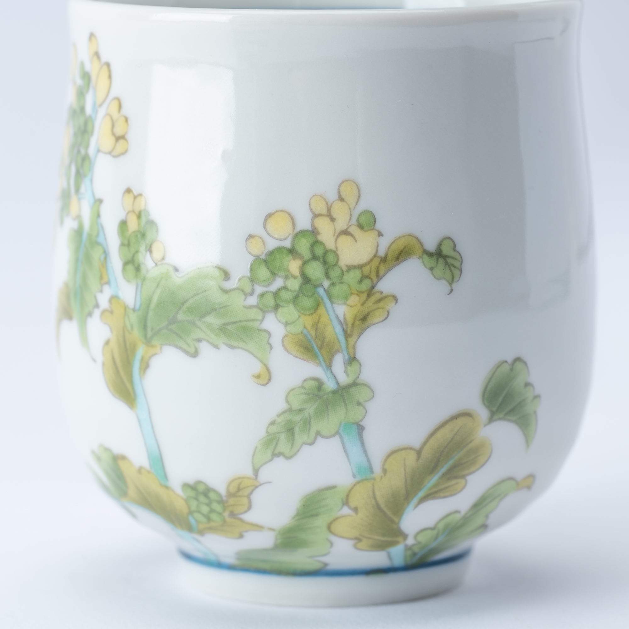 A Year in Bloom Yunomi Japanese Teacup - JAPAN KUTANI SHOP