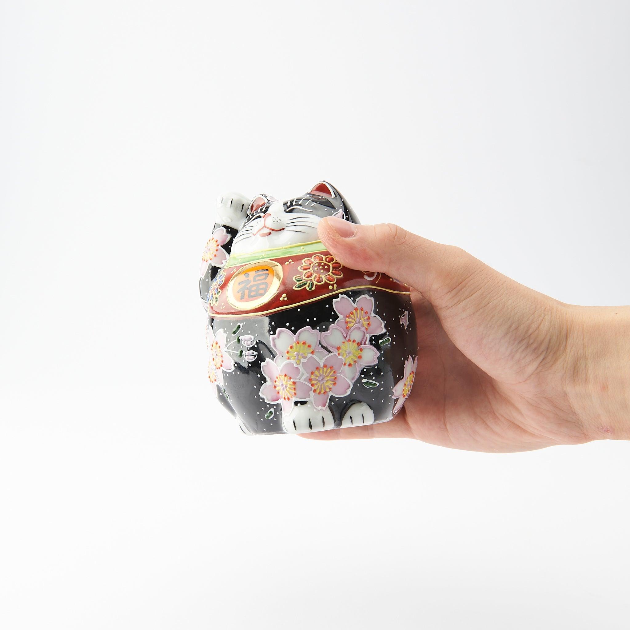 Sakura Mori Lucky Cat