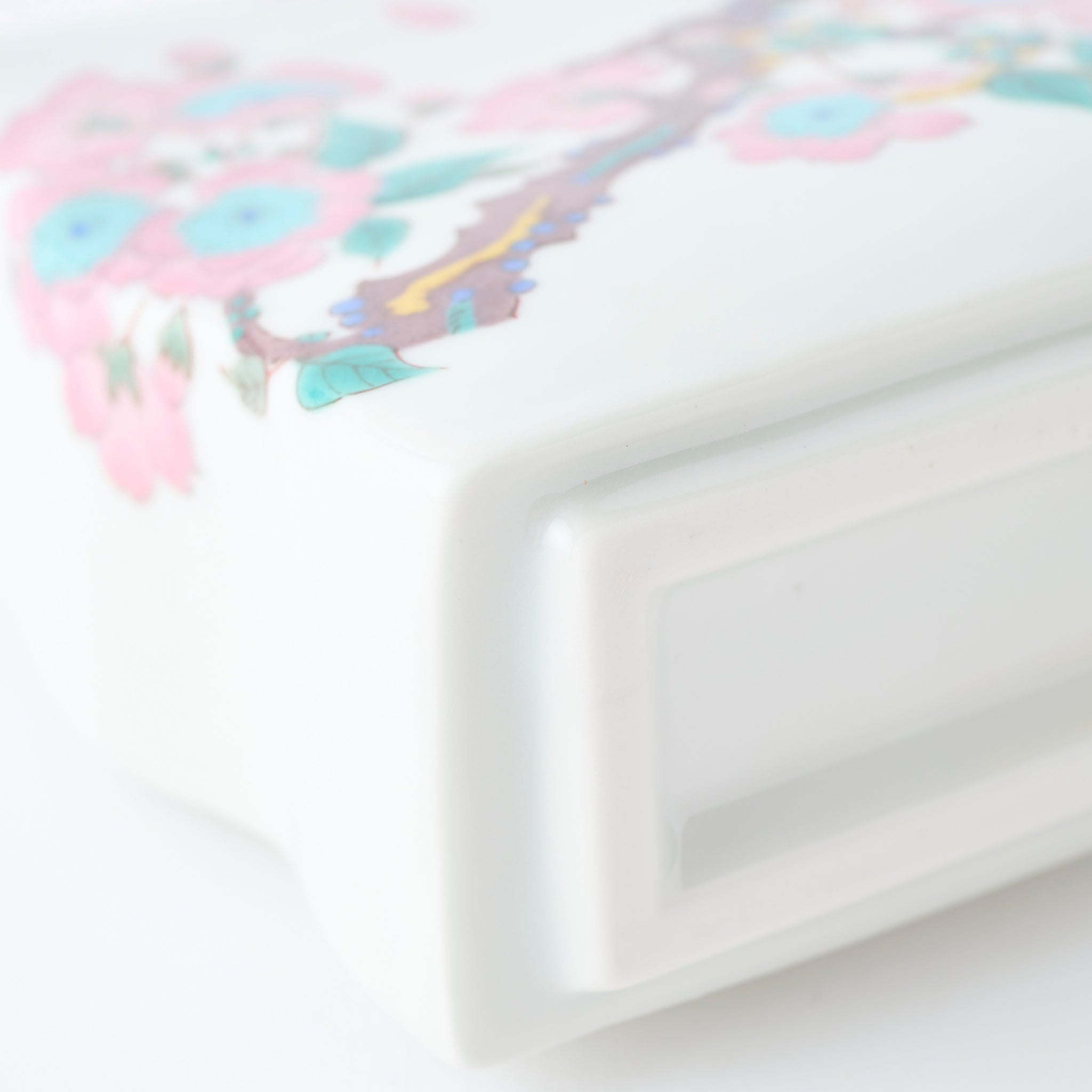 Weeping Sakura Tree Rectangular Flower Vase - JAPAN KUTANI SHOP