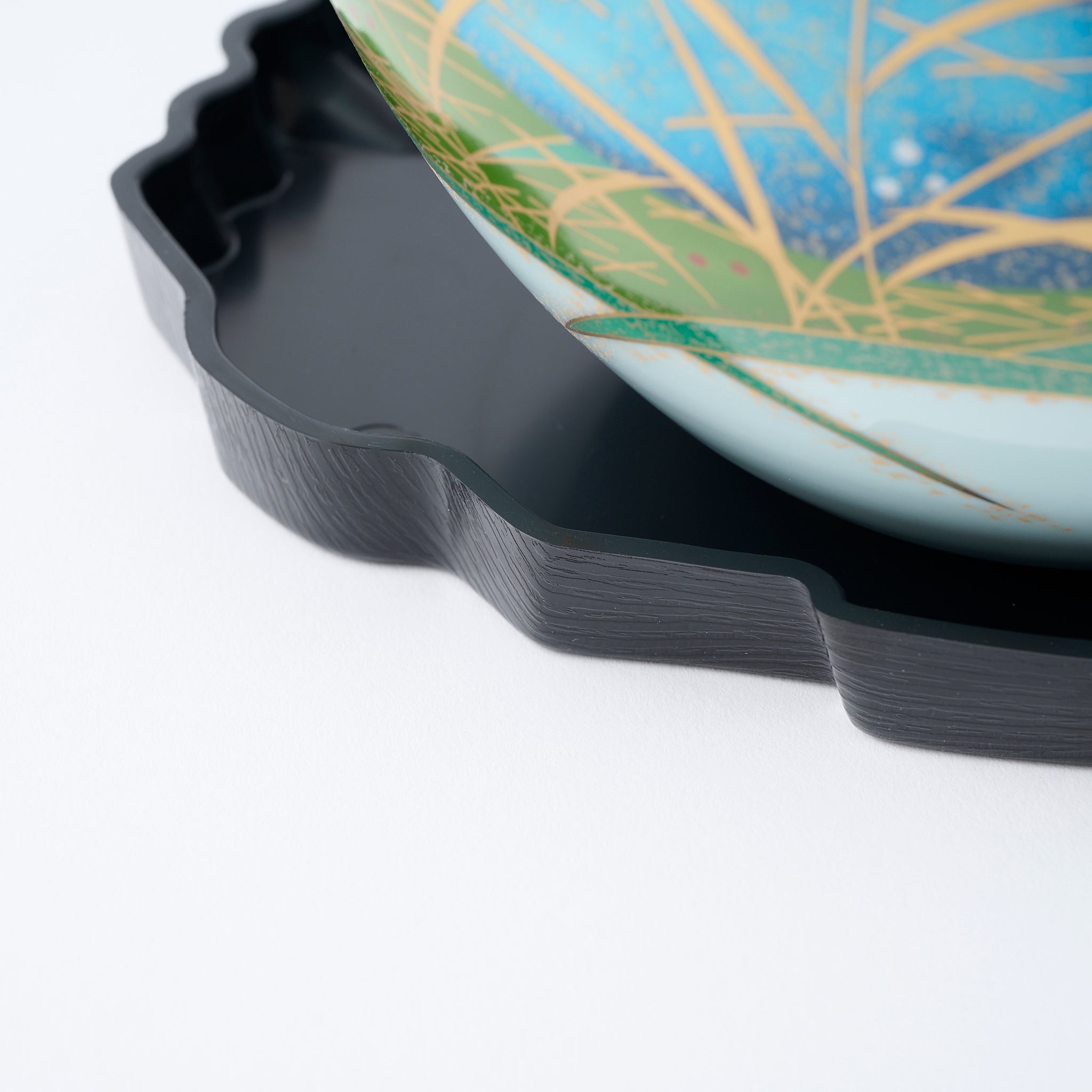 Kinsai Yuzen-style Moon Flower Vase with Stand - JAPAN KUTANI SHOP
