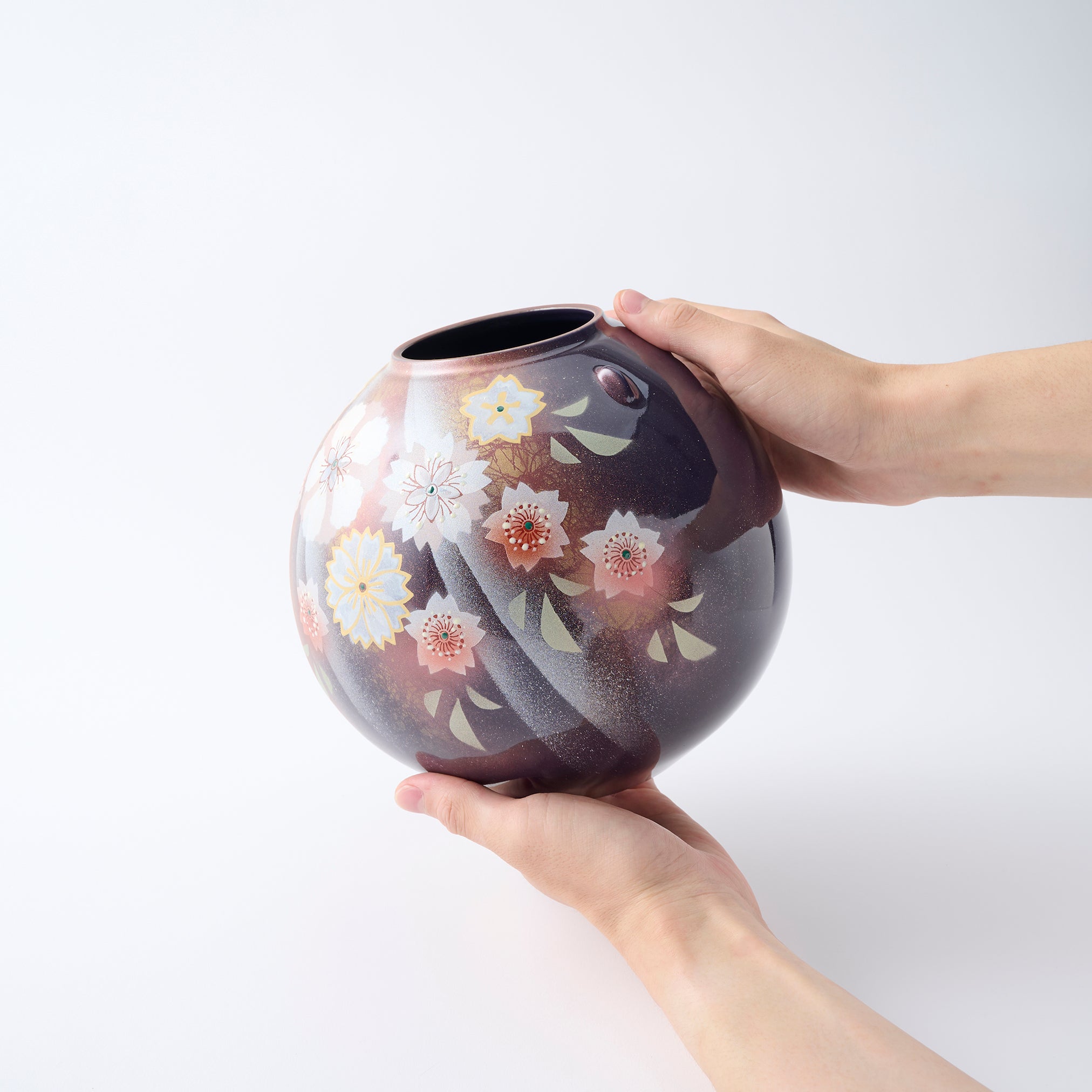 Sunlit Dance of Flowers Flower Vase - JAPAN KUTANI SHOP