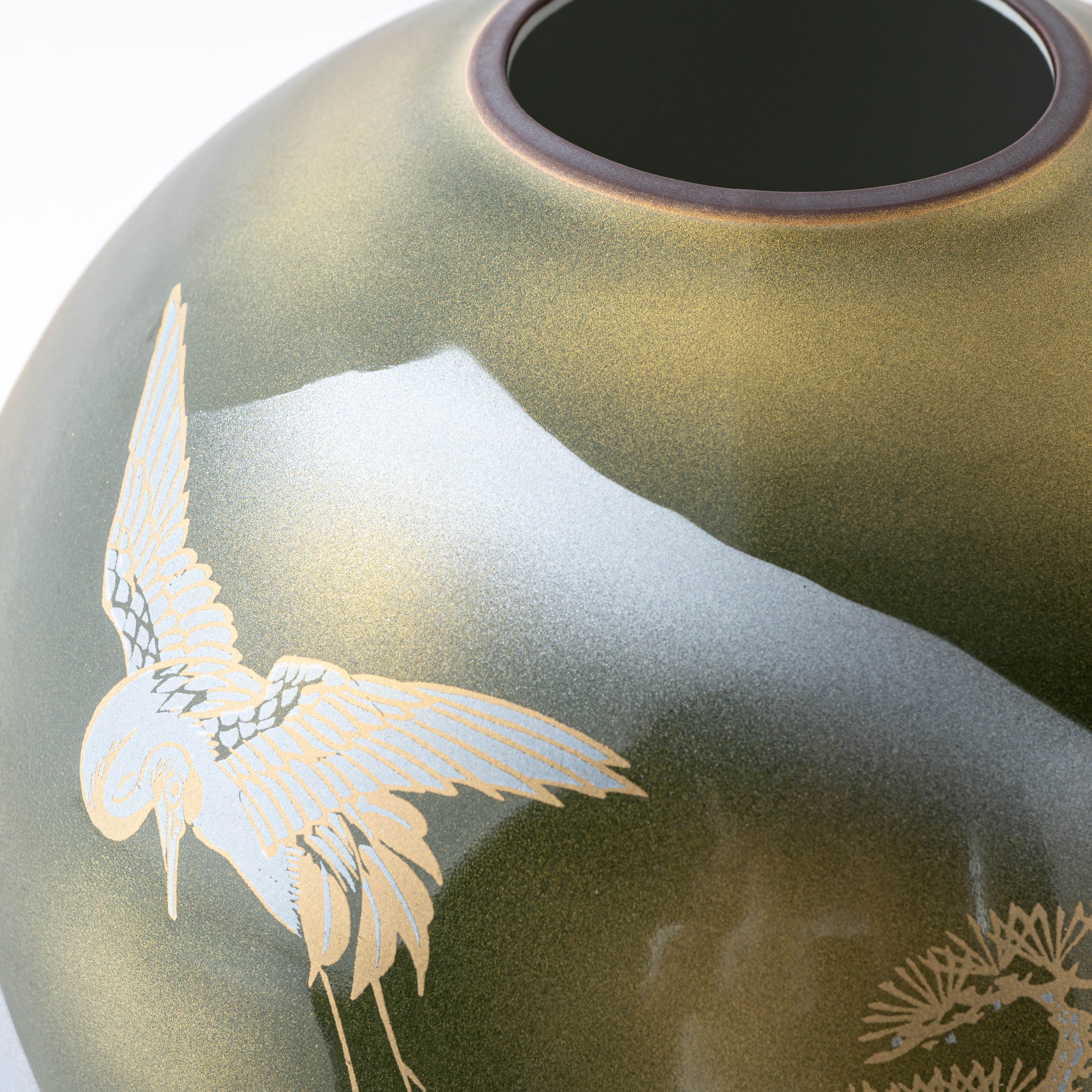 Gold Crane and Tortoise Japanese Flower Vase - JAPAN KUTANI SHOP