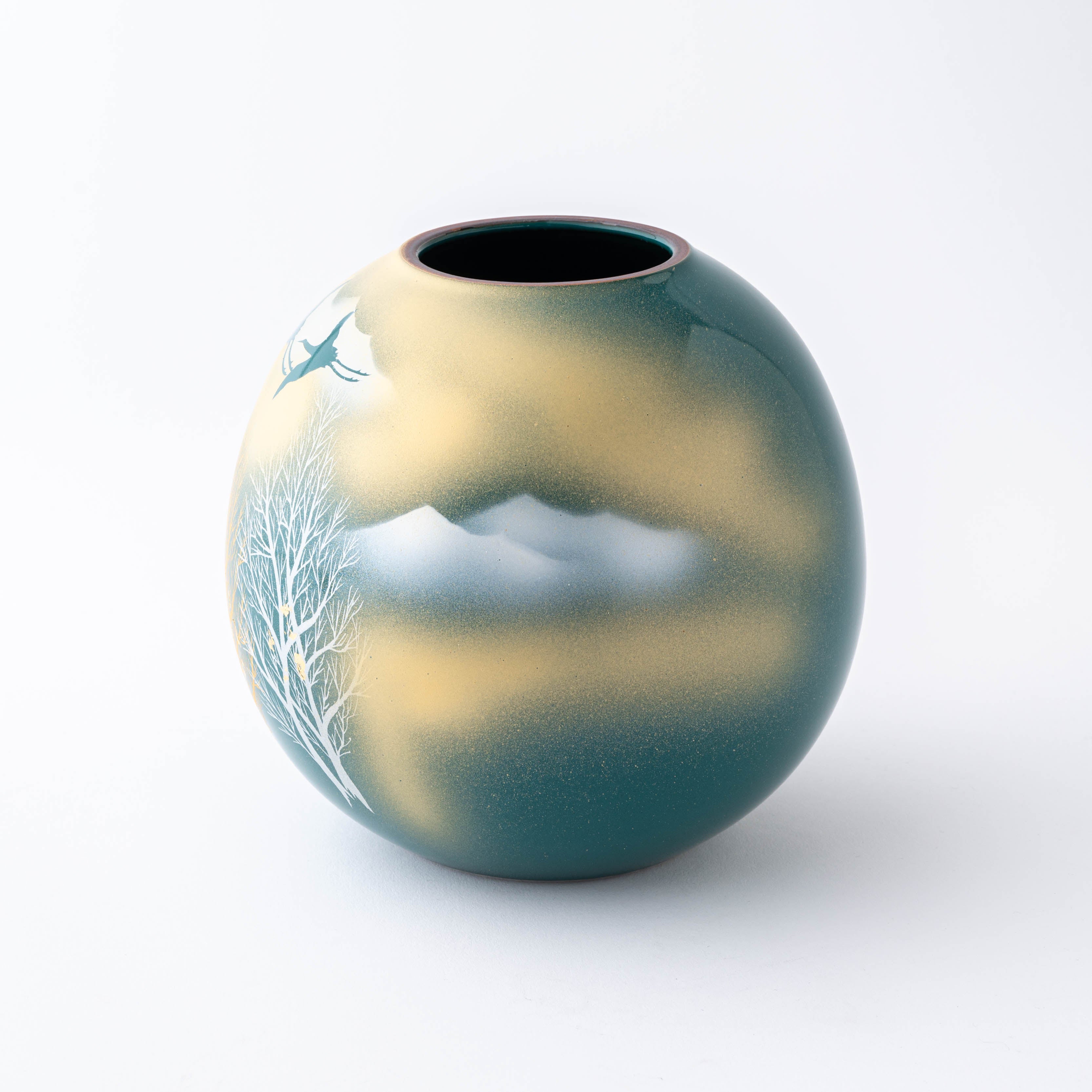 Crane and Misty Mountain Round Japanese Flower Vase - JAPAN KUTANI SHOP