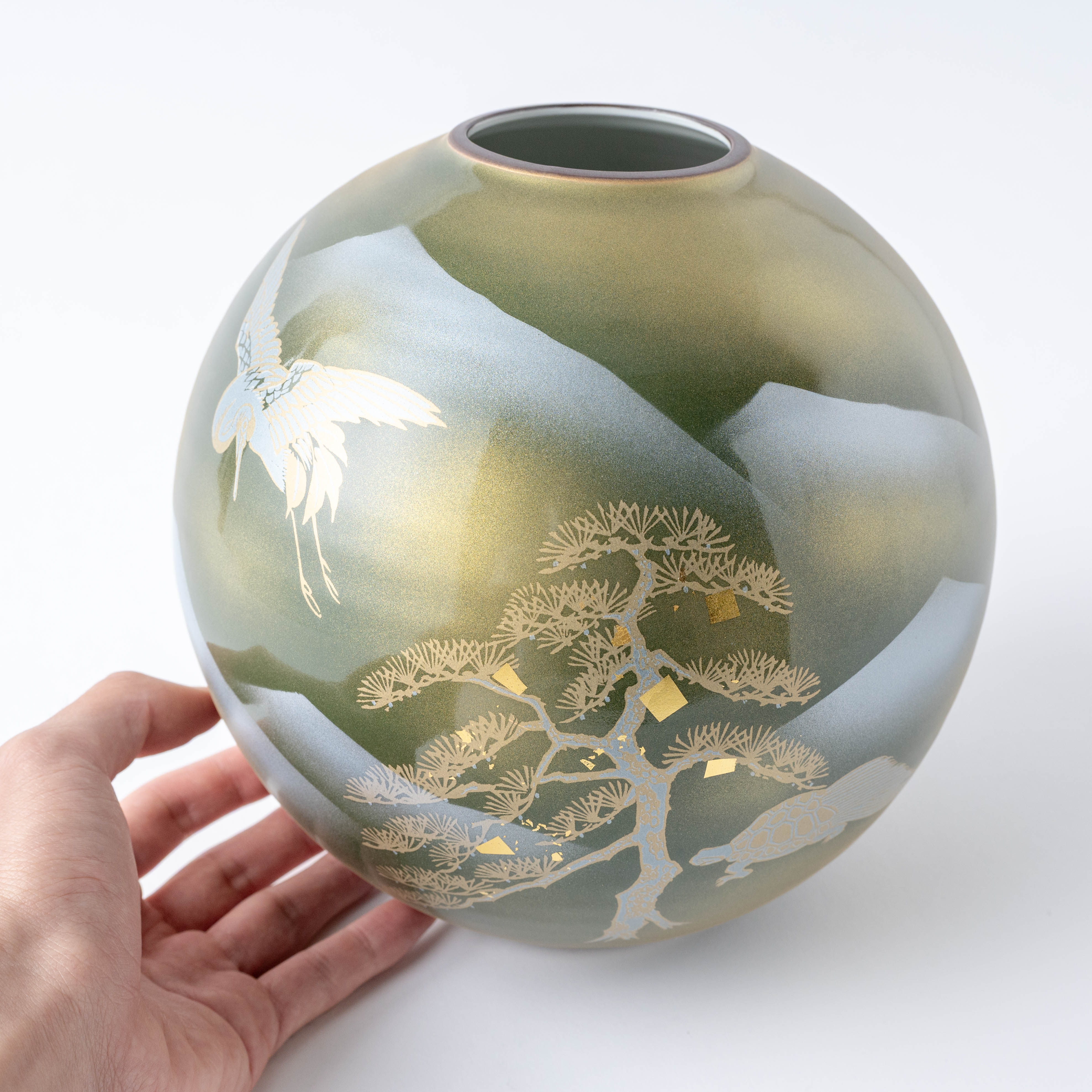 Gold Crane and Tortoise Japanese Flower Vase - JAPAN KUTANI SHOP
