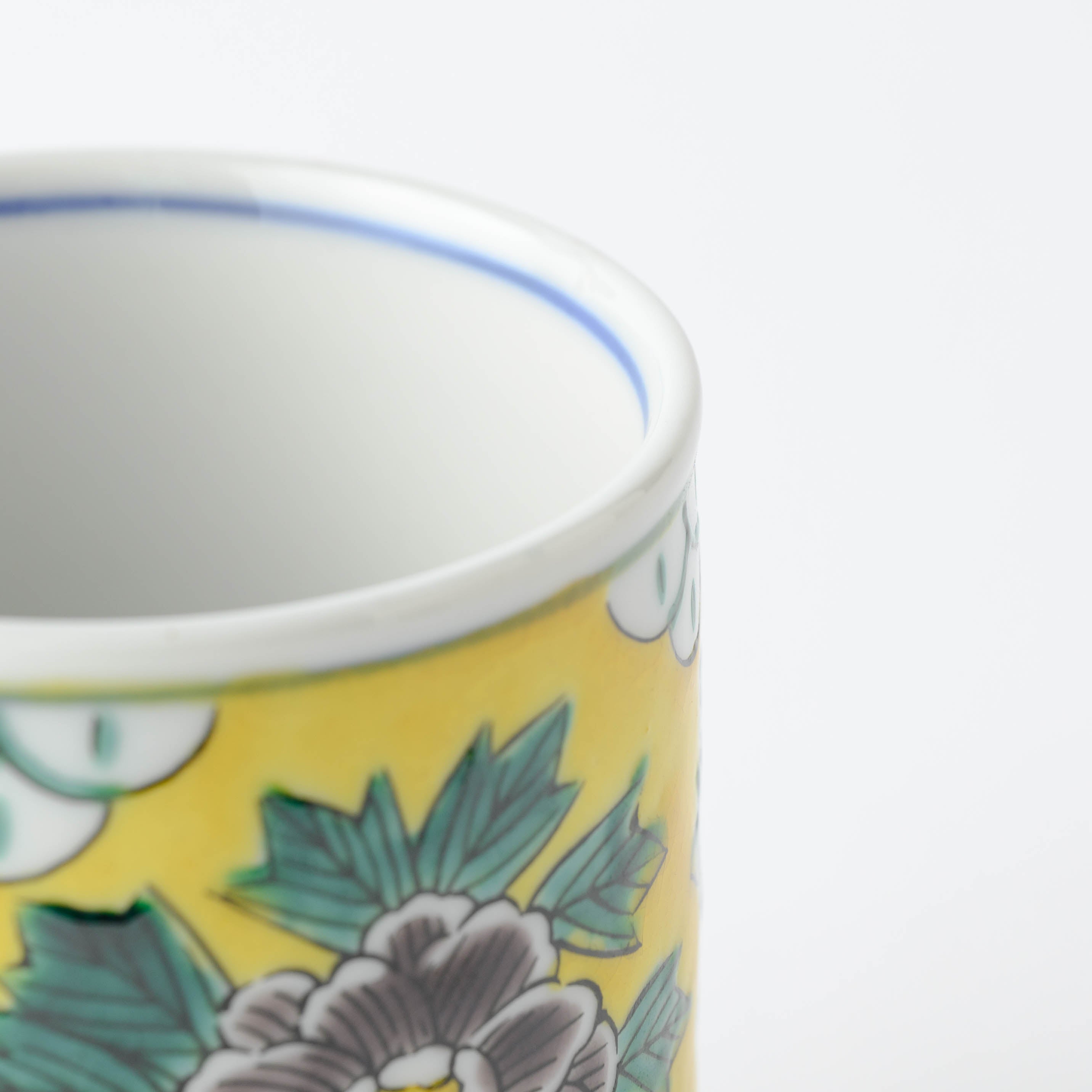 Yoshidaya Peony Yunomi Japanese Teacup Pair - JAPAN KUTANI SHOP