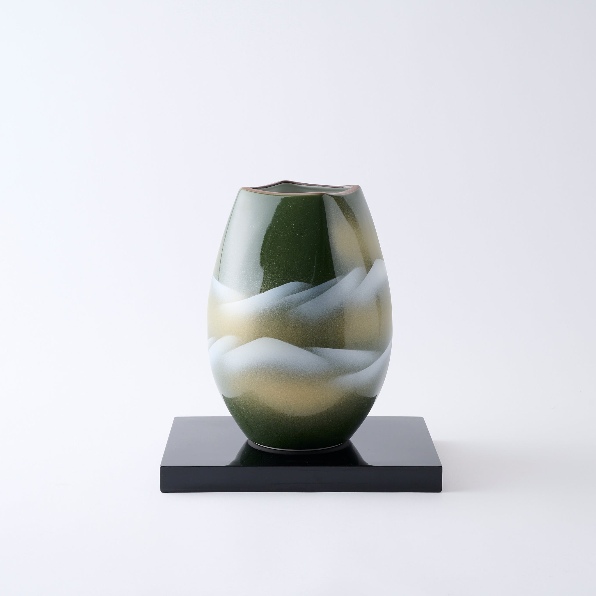 Misty Mountain Landscape Japanese Flower Vase with Stand