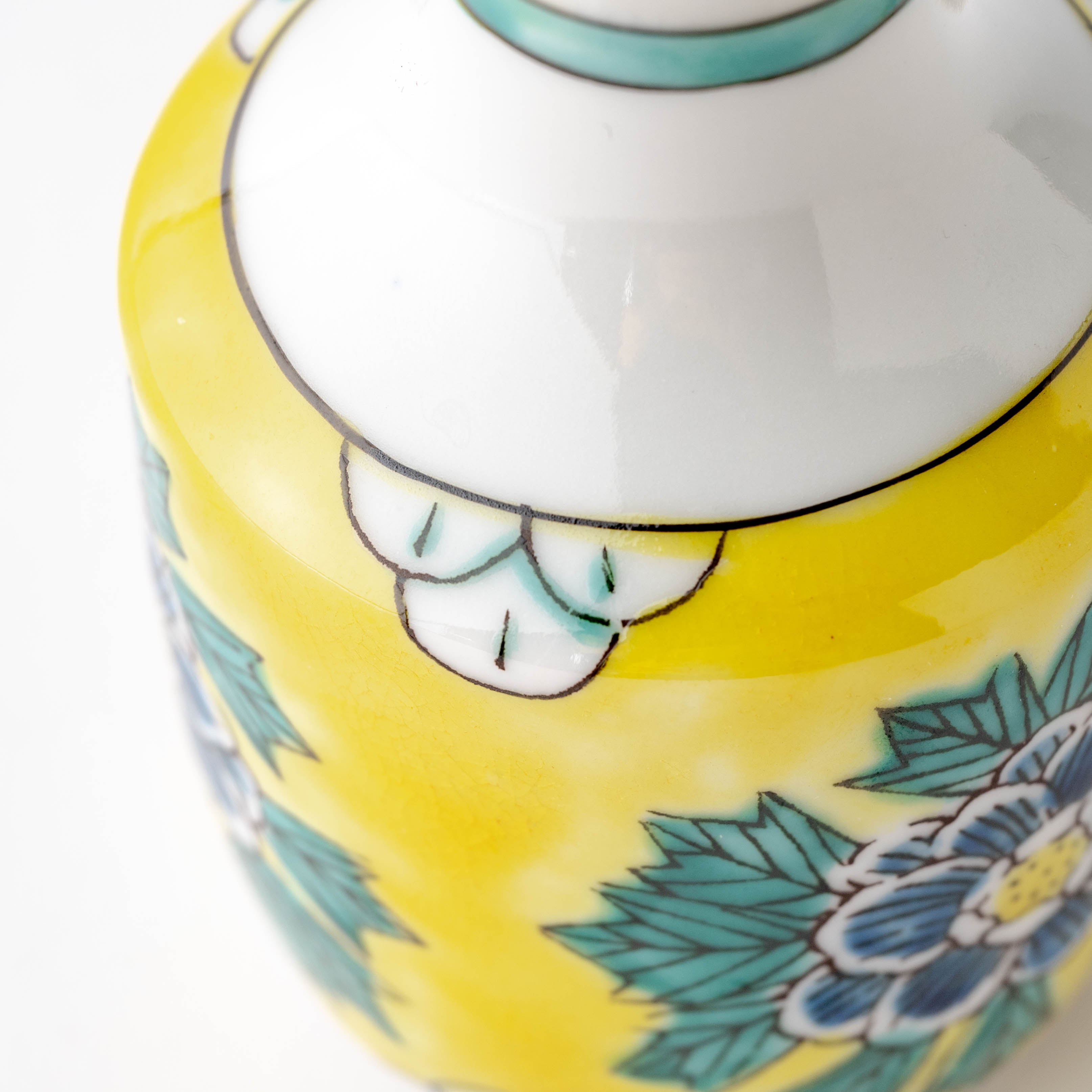 Yoshidaya Peony Soy Sauce Dispenser