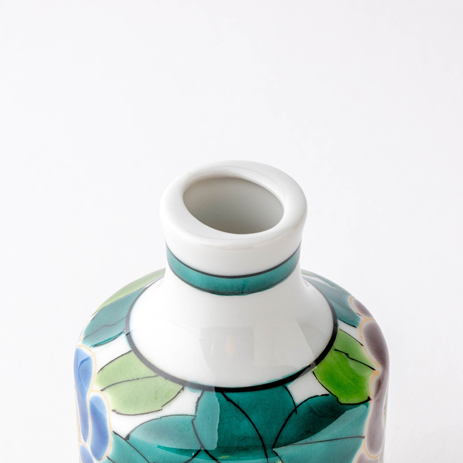 Colorful Sasanqua Soy Sauce Dispenser