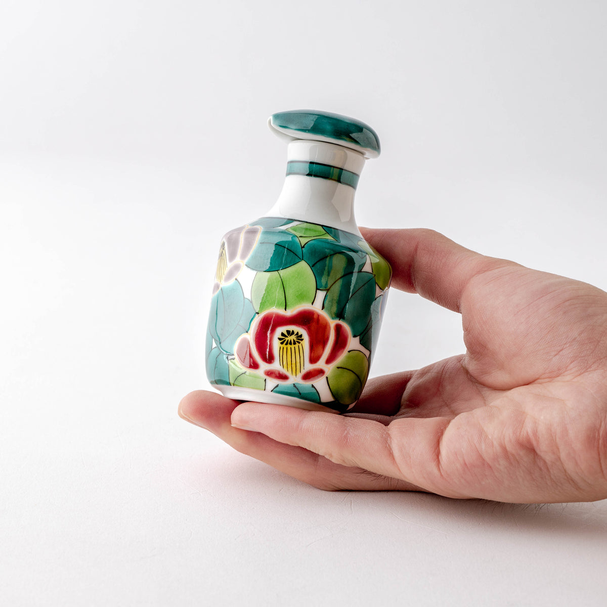 Colorful Sasanqua Soy Sauce Dispenser