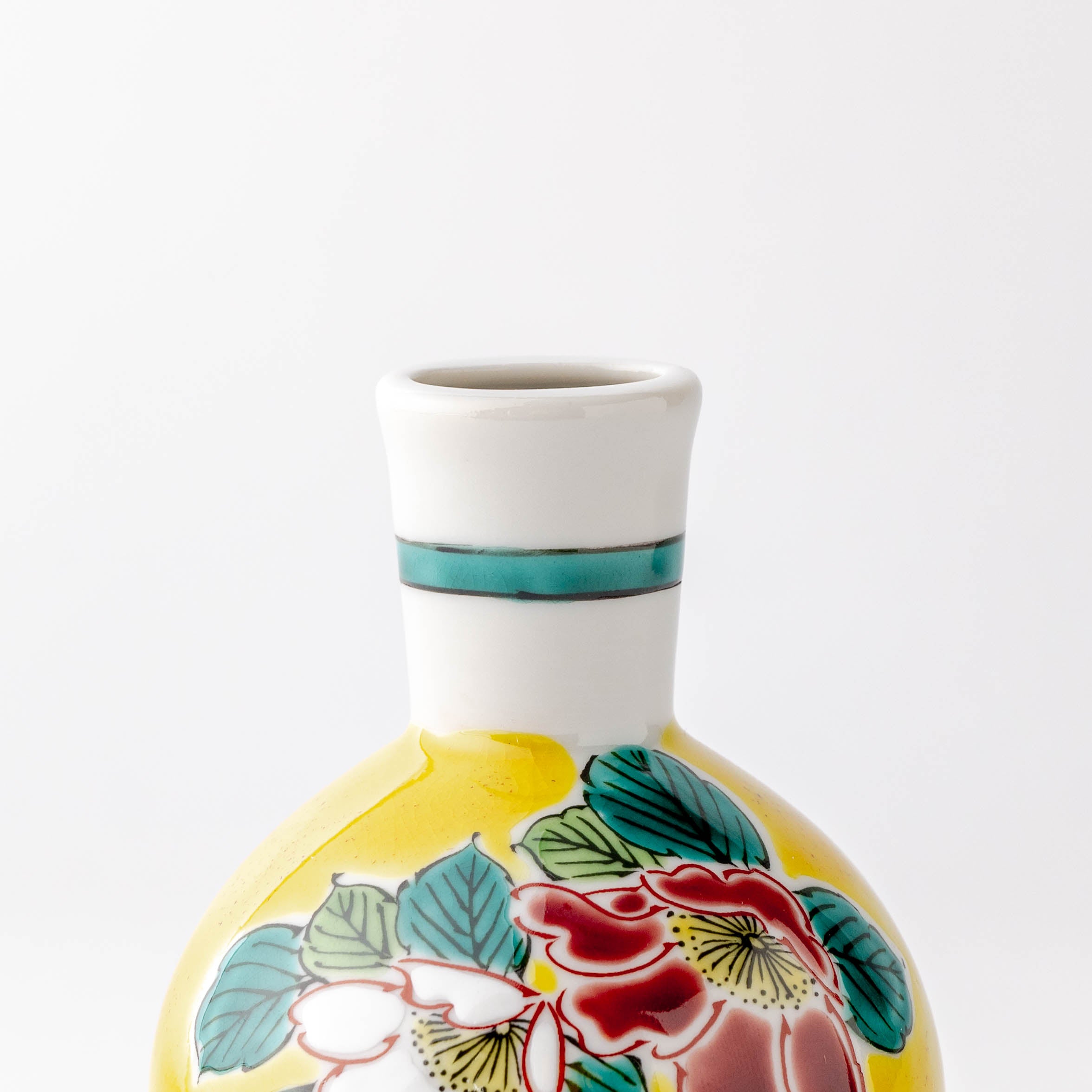 Sasanqua and Butterfly Soy Sauce Dispenser