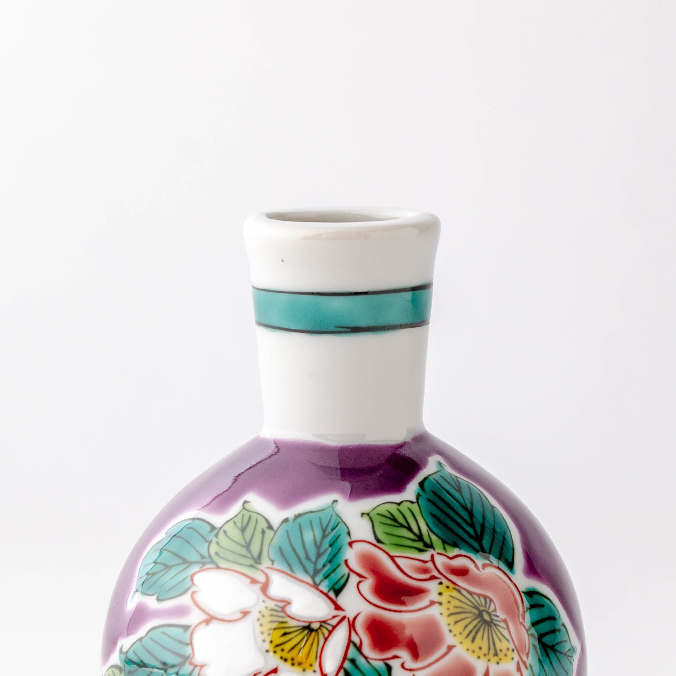 Sasanqua and Butterfly Soy Sauce Dispenser